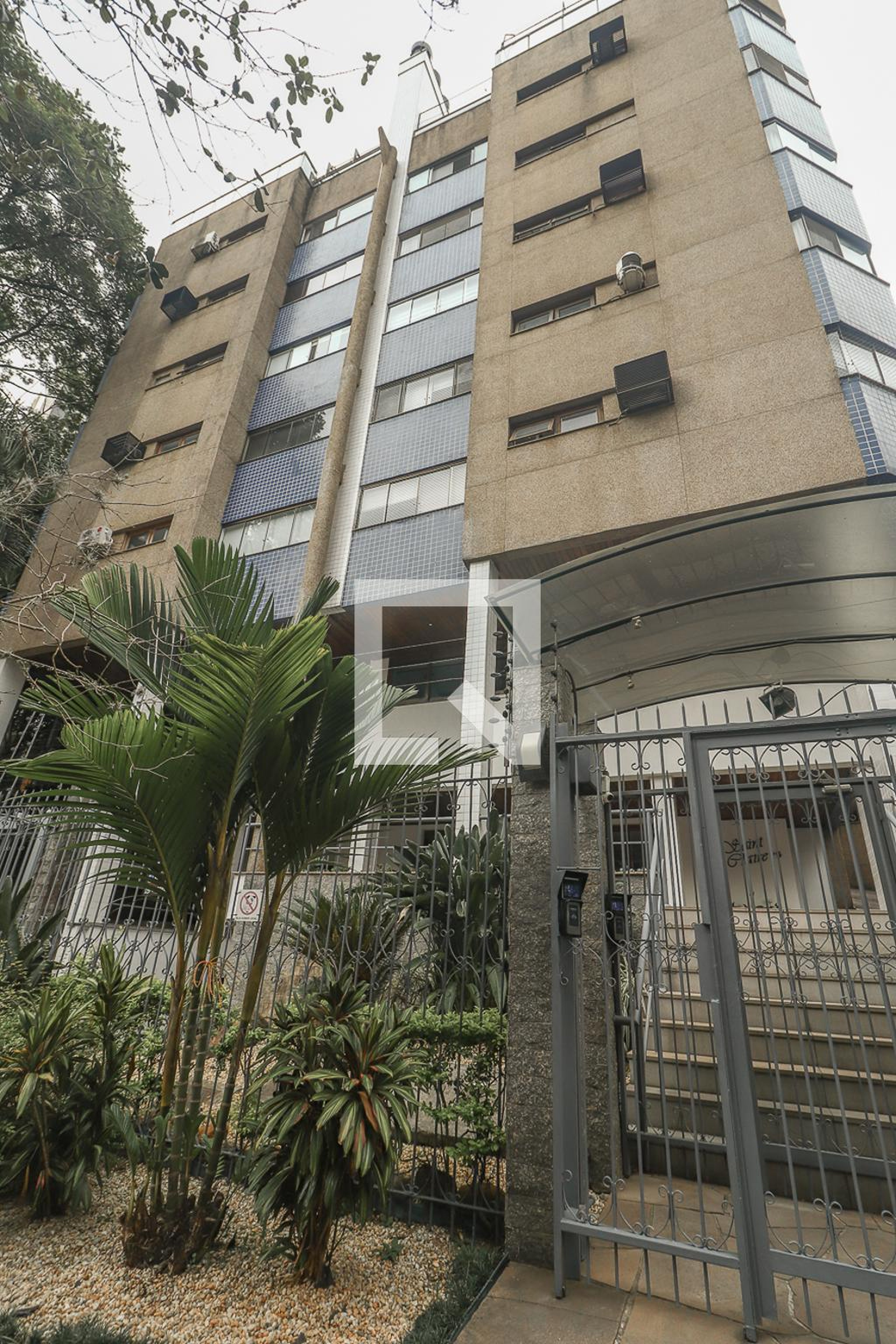 Fachada Condomínio Saint Claire