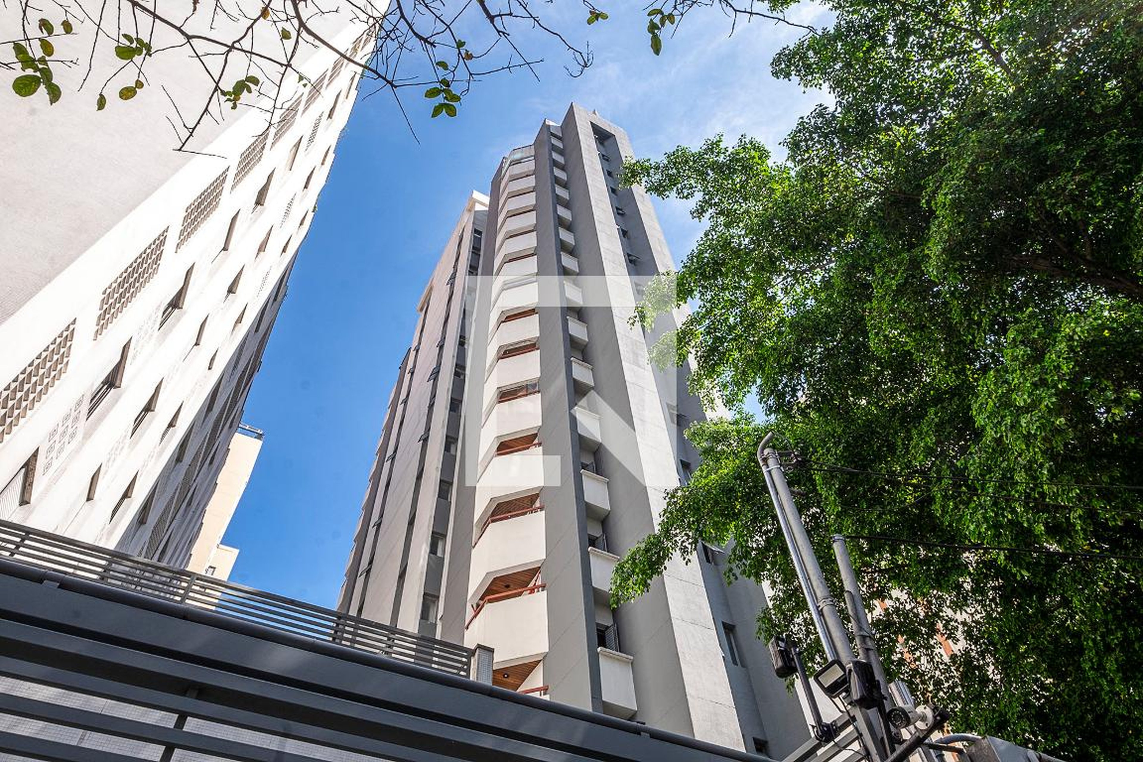 Fachada Edifício Regency Plaza