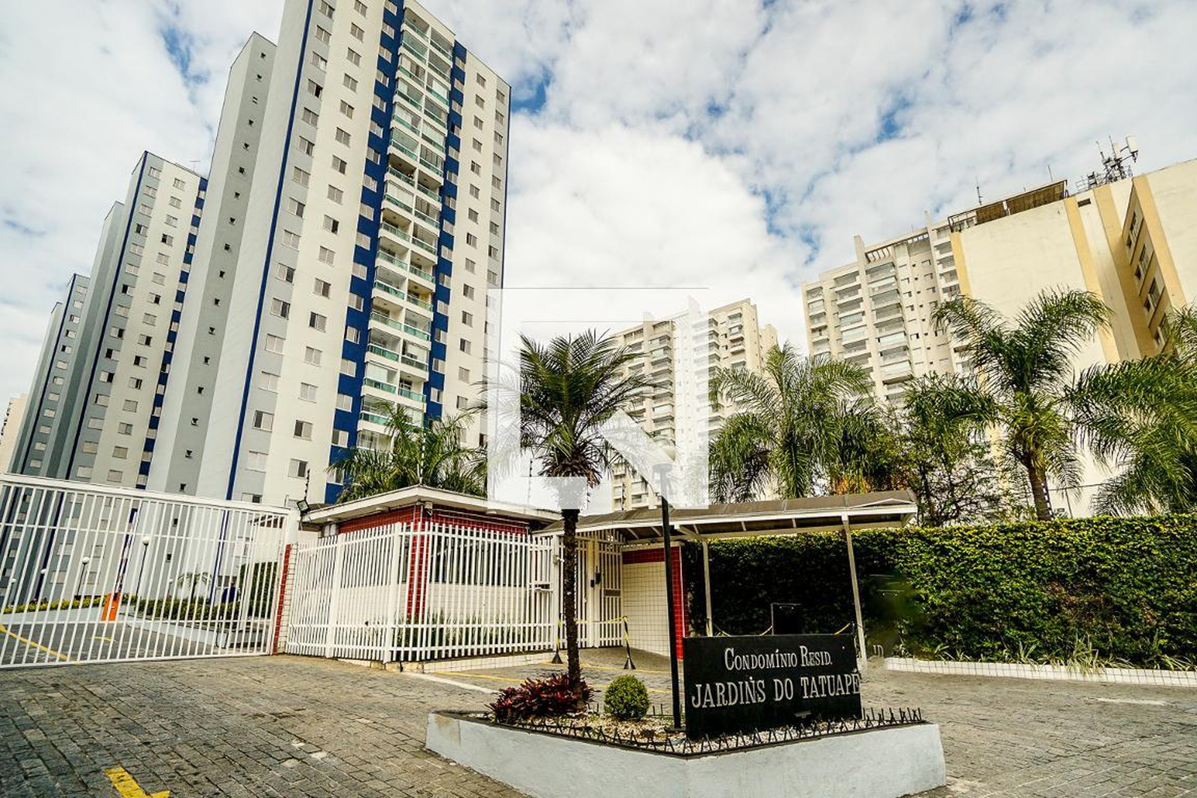Fachada Condomínio Jardins do Tatuapé
