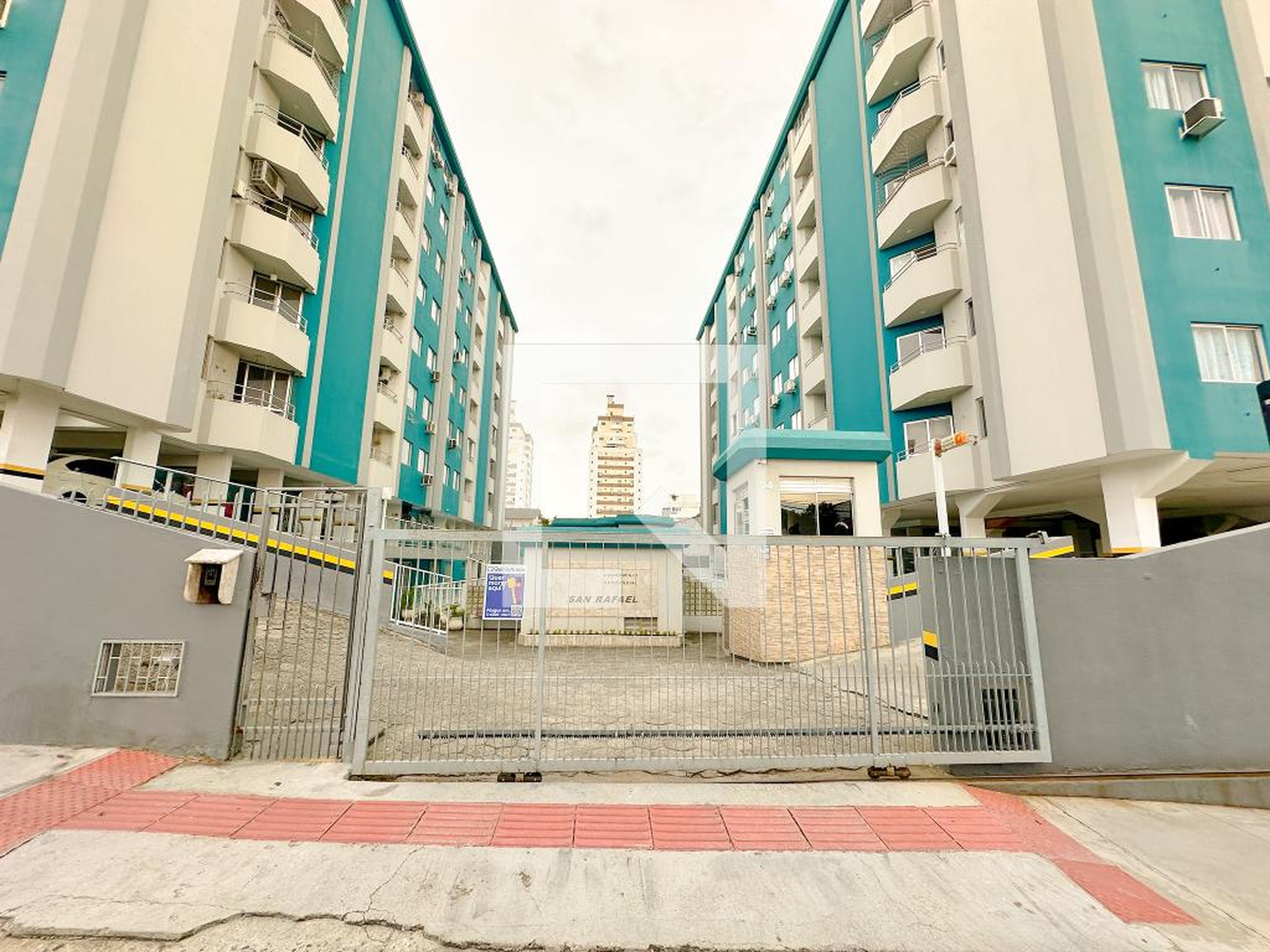 Fachada Condomínio San Rafael