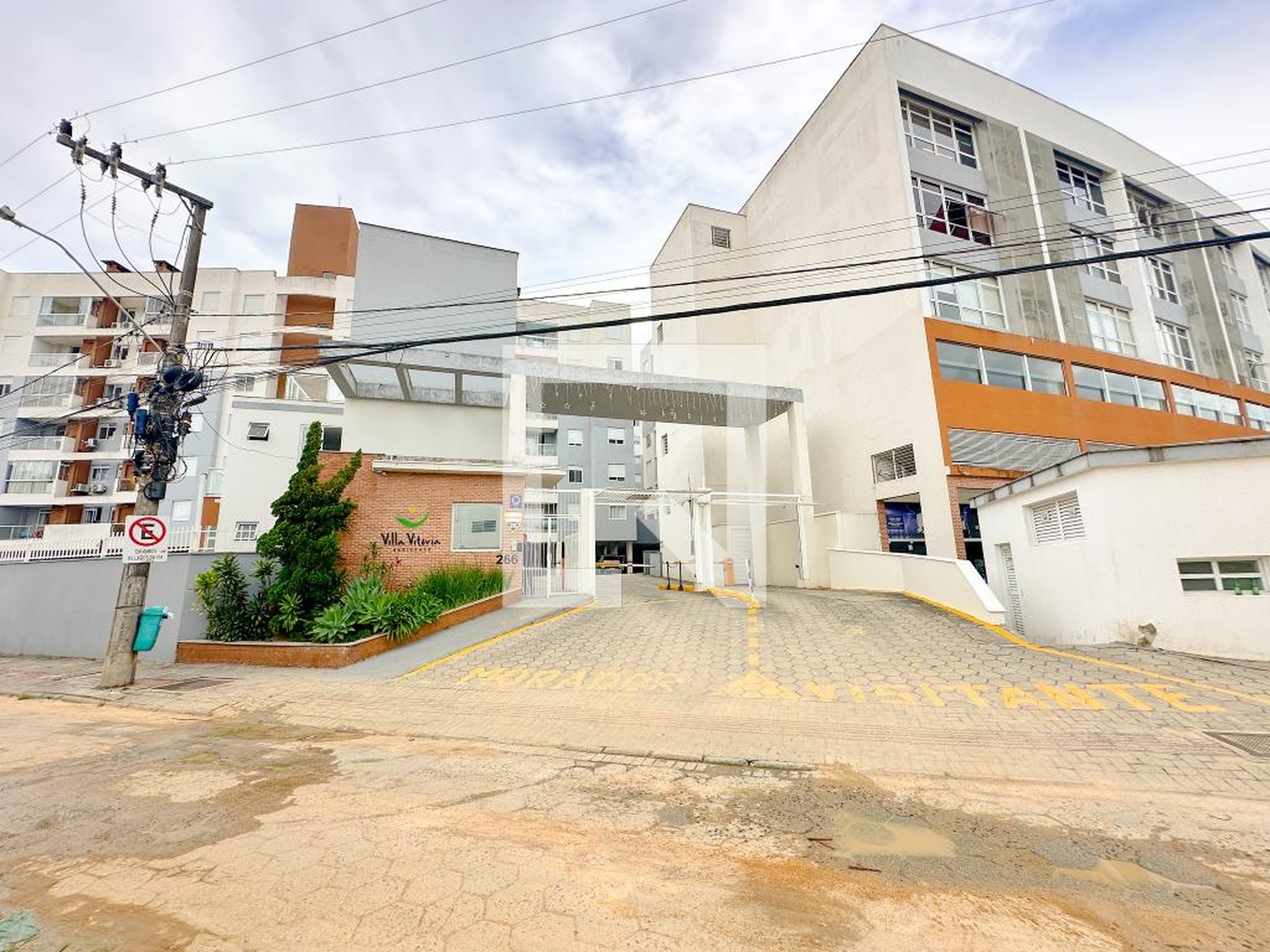 Fachada Condomínio Villa Vitória Residence