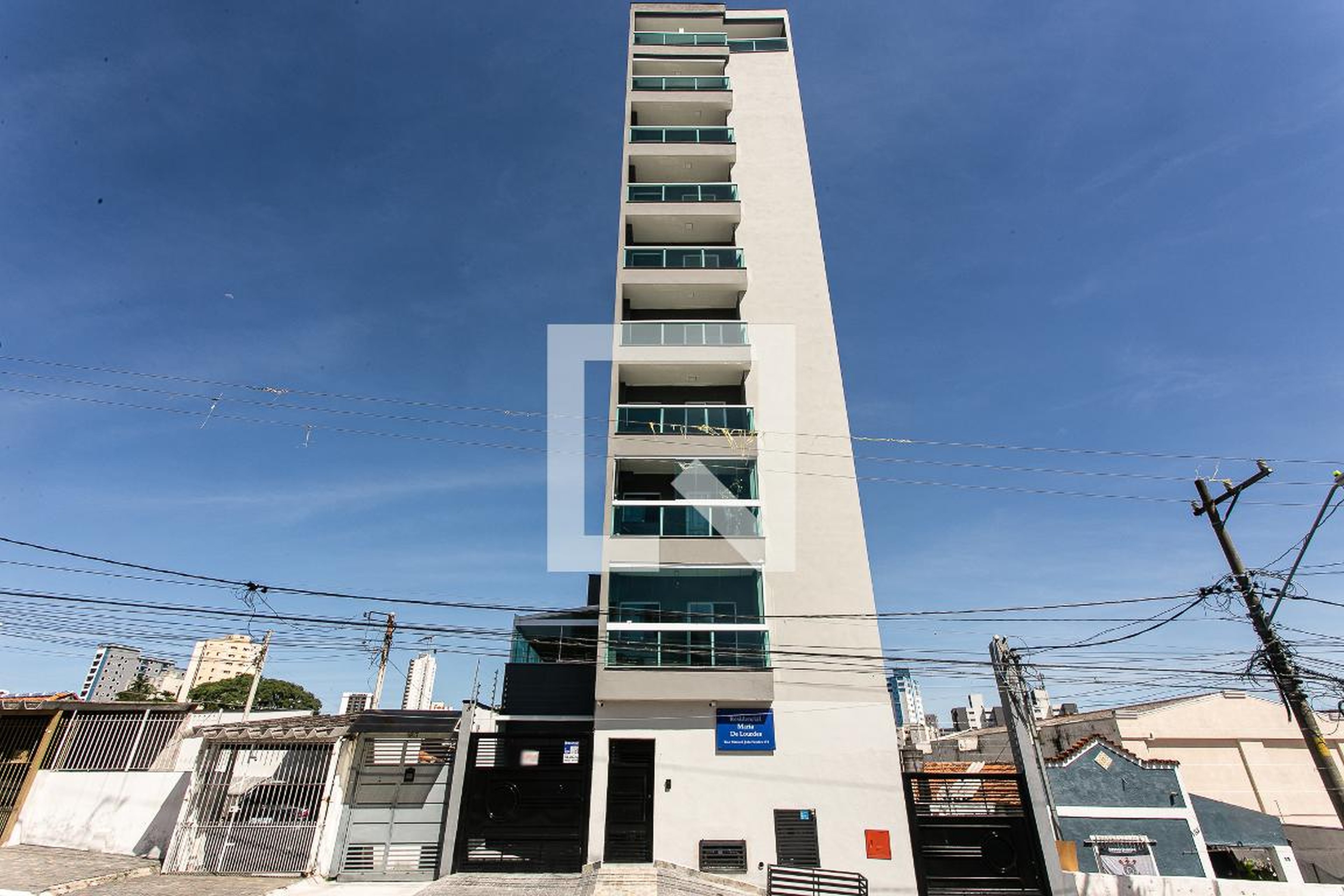 Fachada Condomínio em Rua Manoel João Pereira, 174