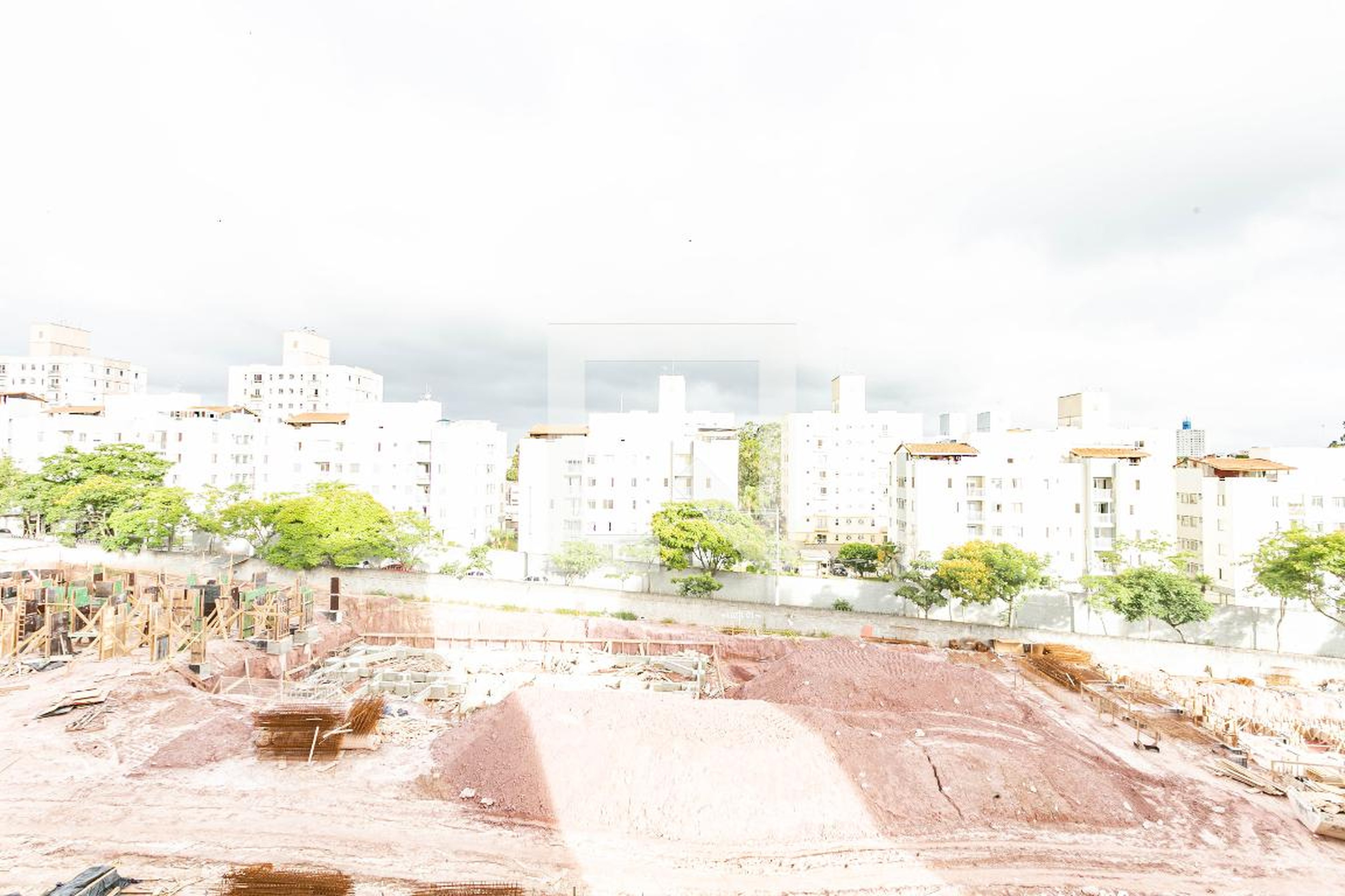 Fachada Condomínio Morada dos Pássaros