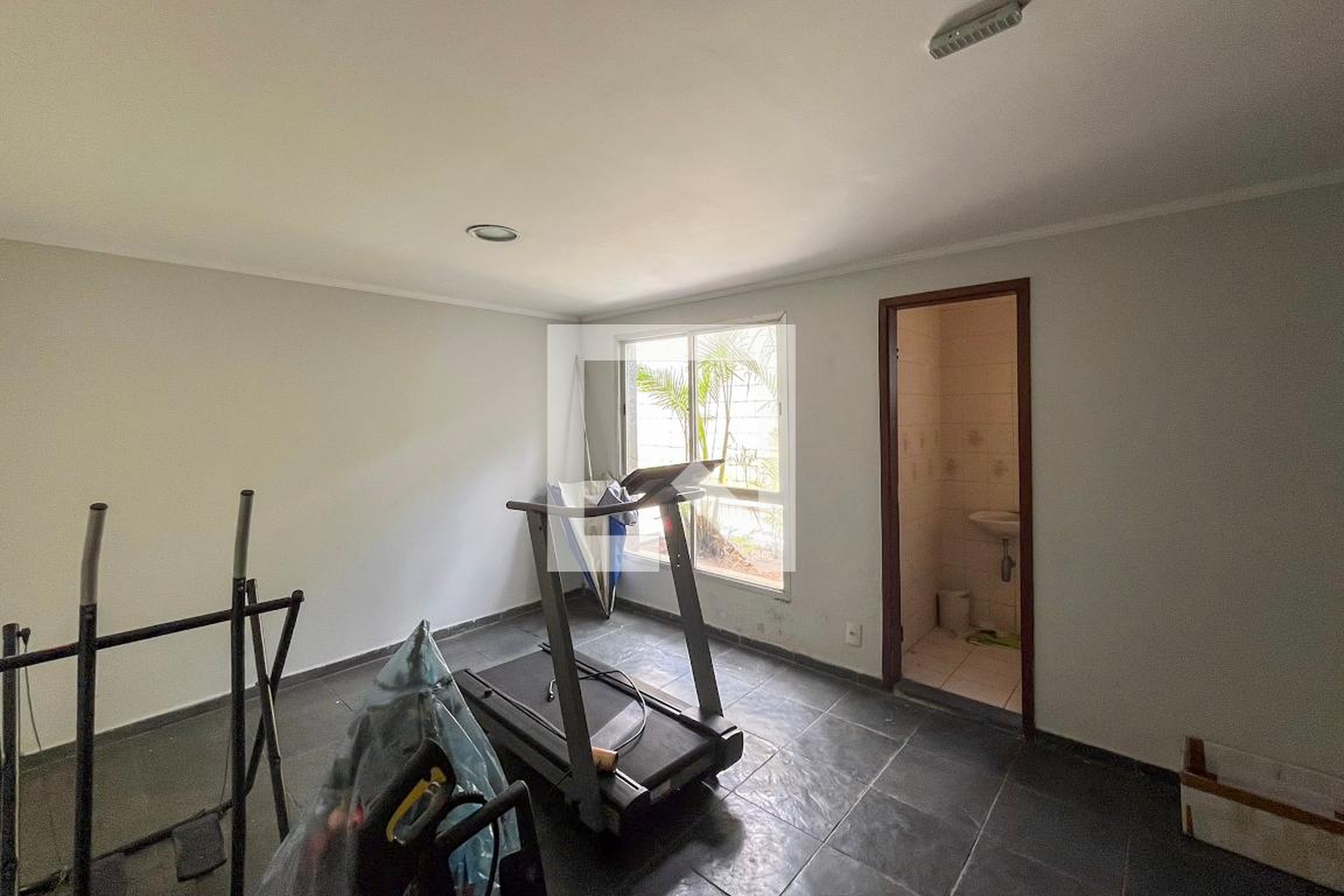 Academia - Casa Branca