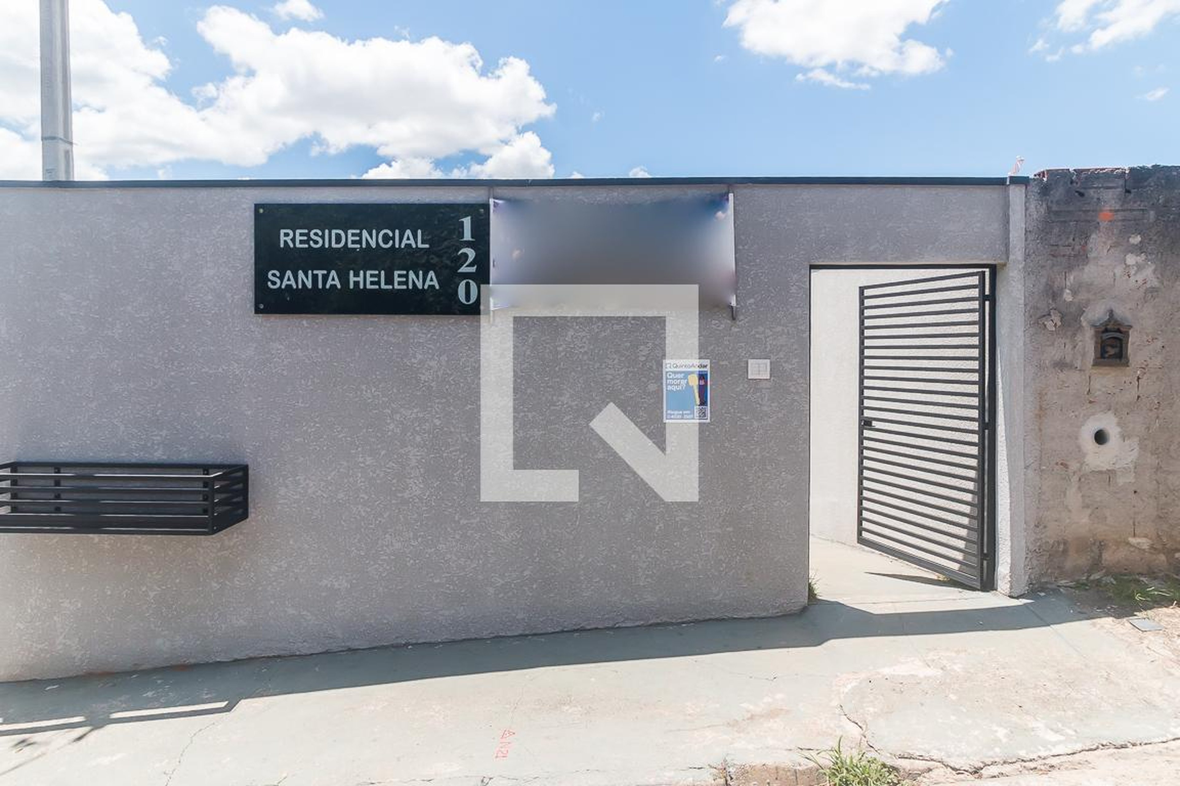 Fachada Condomínio em Rua Araripe Júnior, 120