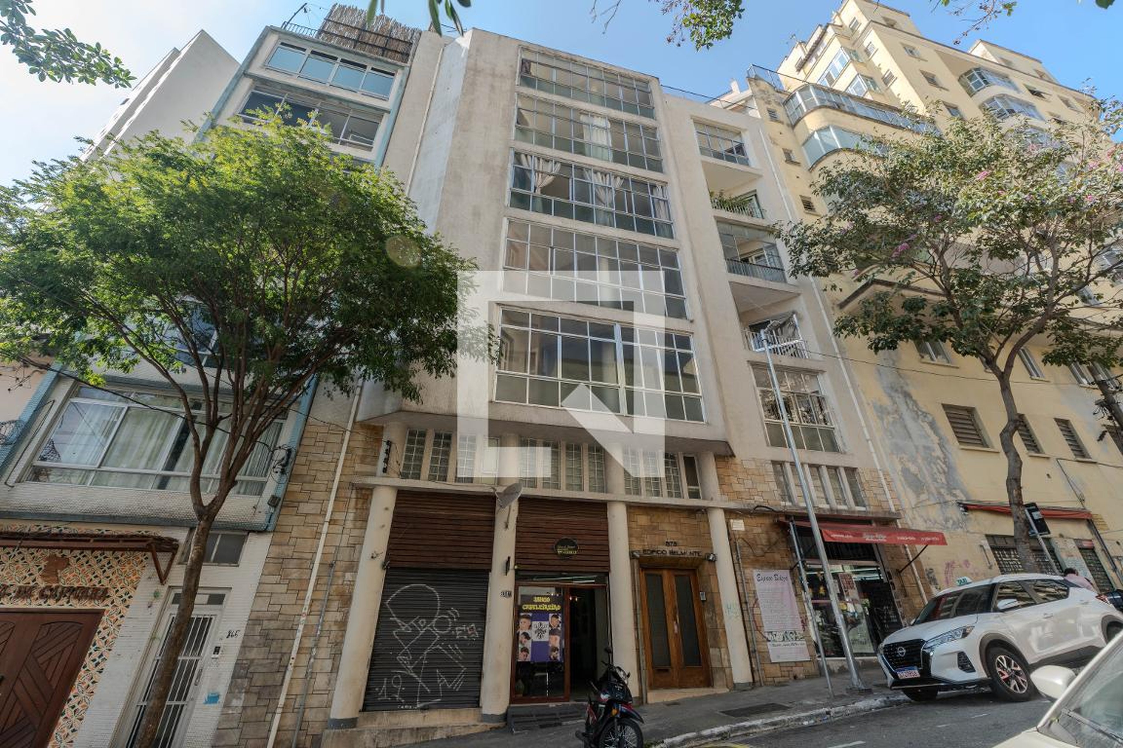 Fachada Condomínio em Rua Major Diogo, 873