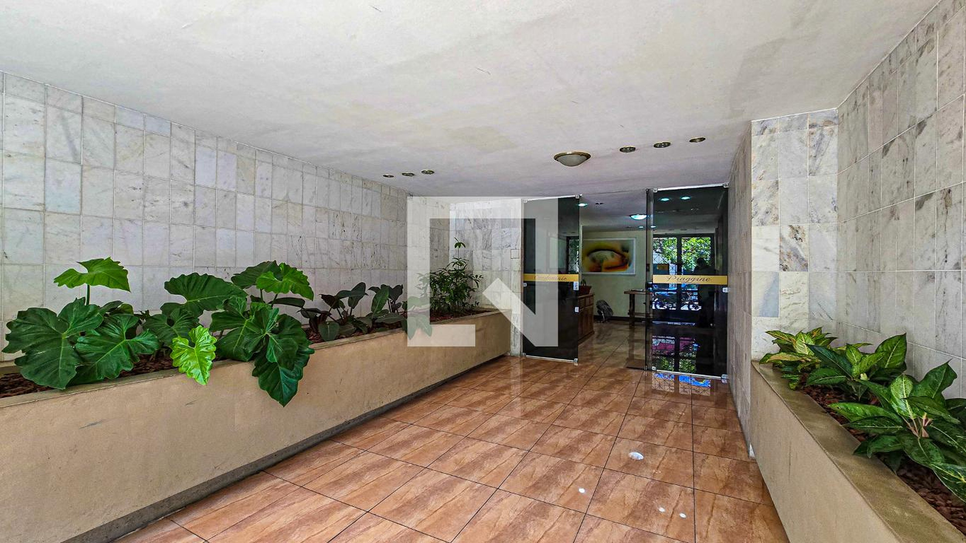 Hall de entrada - Edifício Piaggini