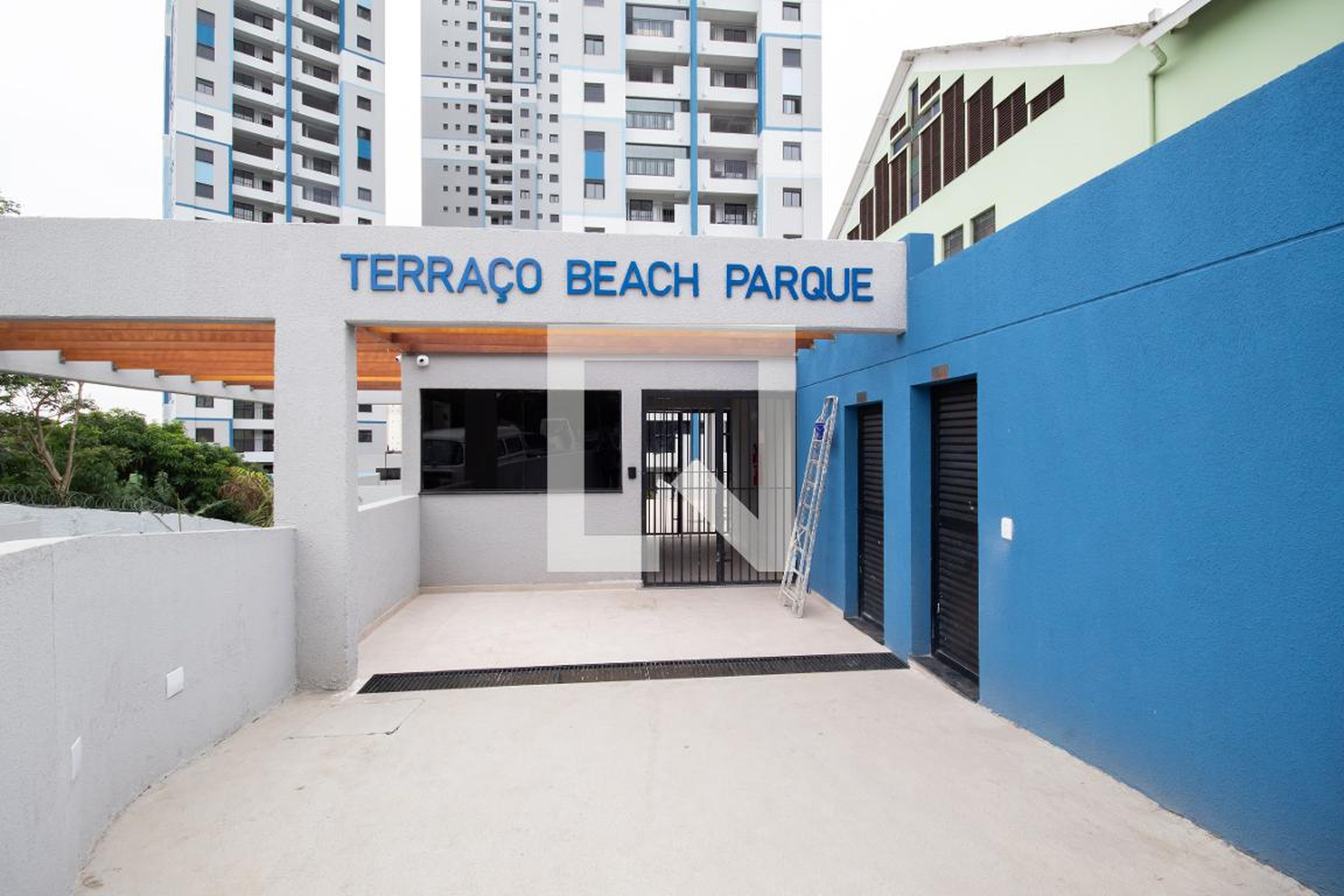 Fachada Condomínio Terraço Beach Parque