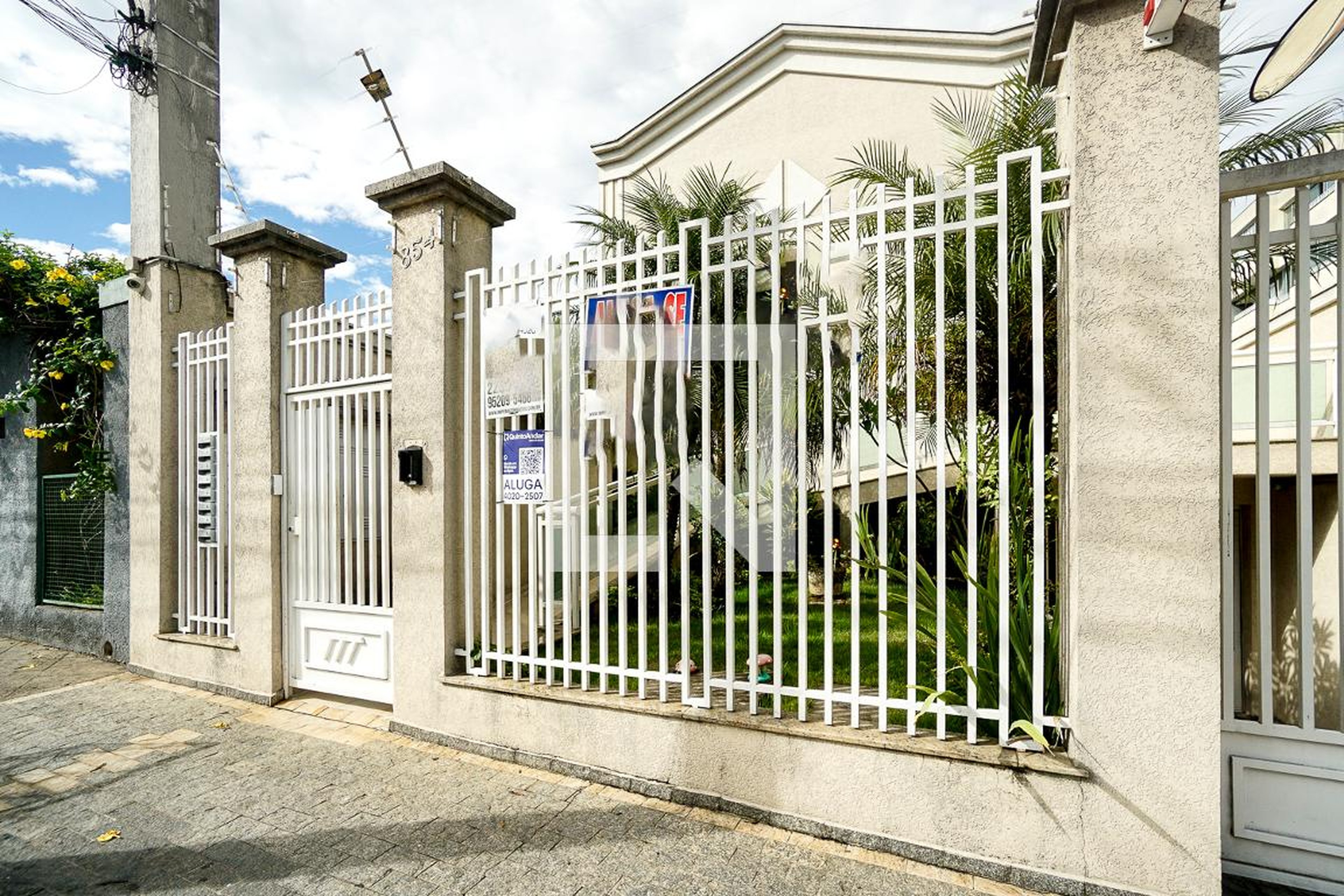 Fachada Condomínio em Avenida Melchert, 854