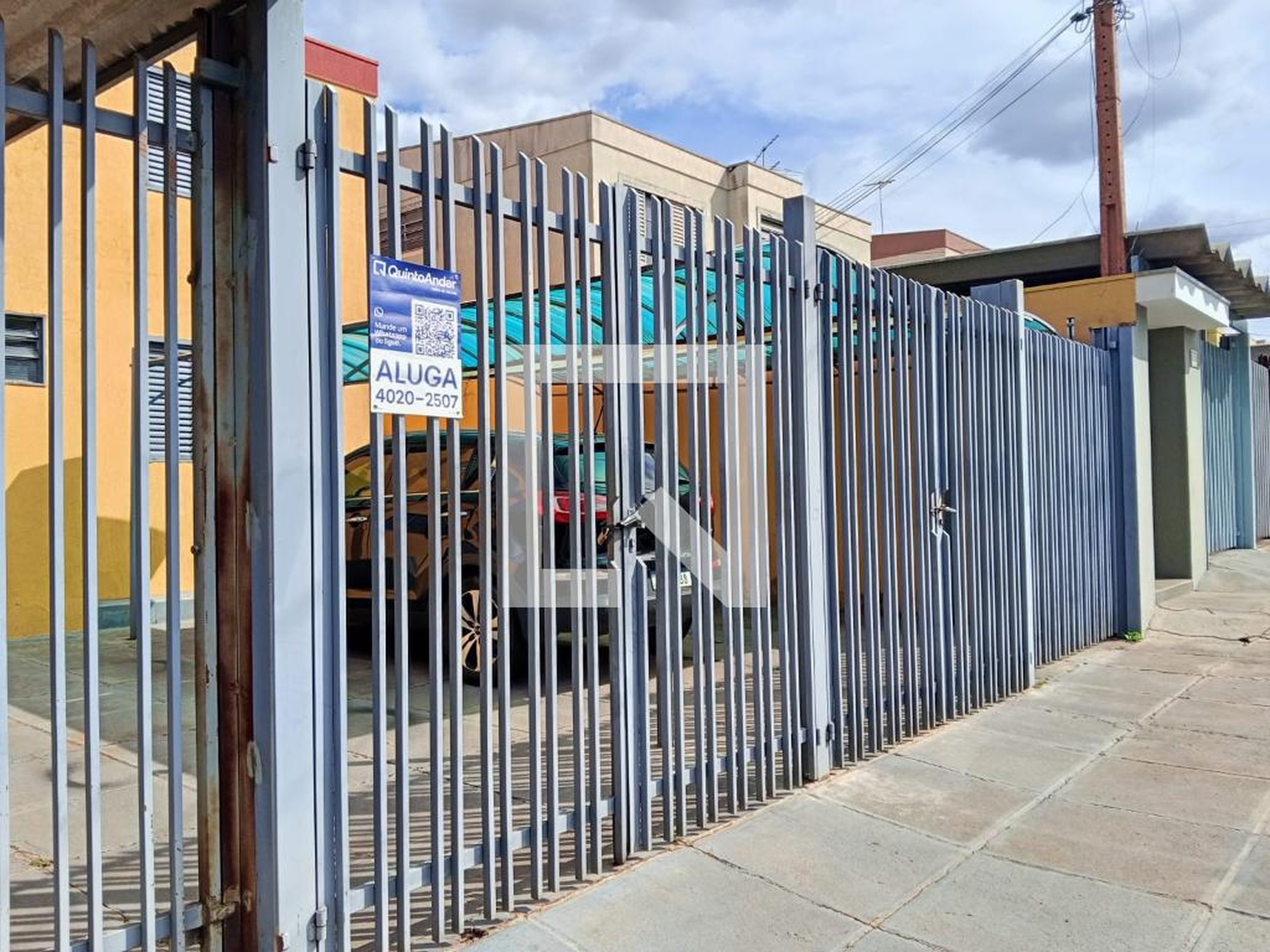 Fachada Condomínio em Rua Arlindo Catelli, 574