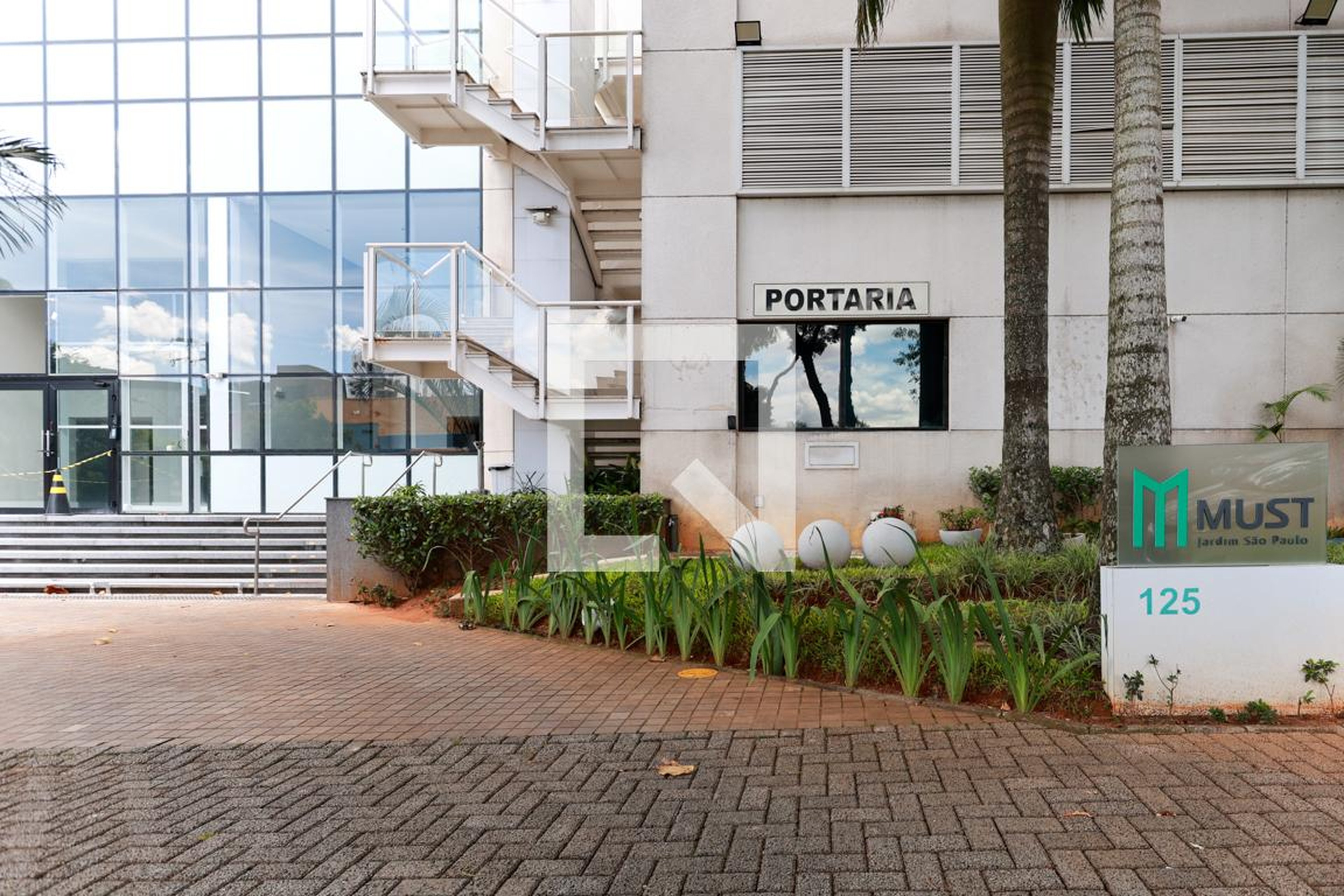 Fachada do condomínio Condomínio Must