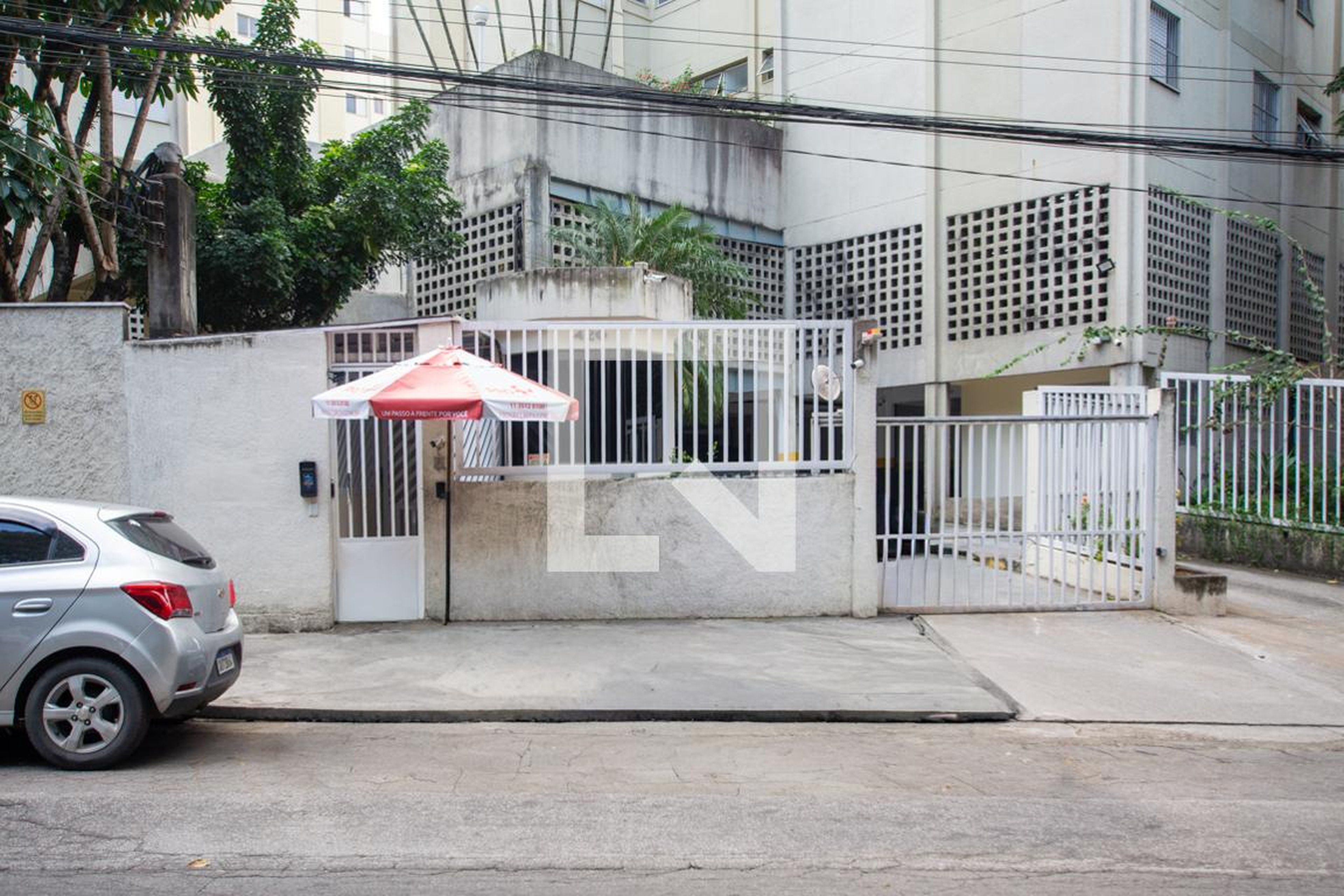FACHADA DO PREDIO Condomínio Morada Villa Verde