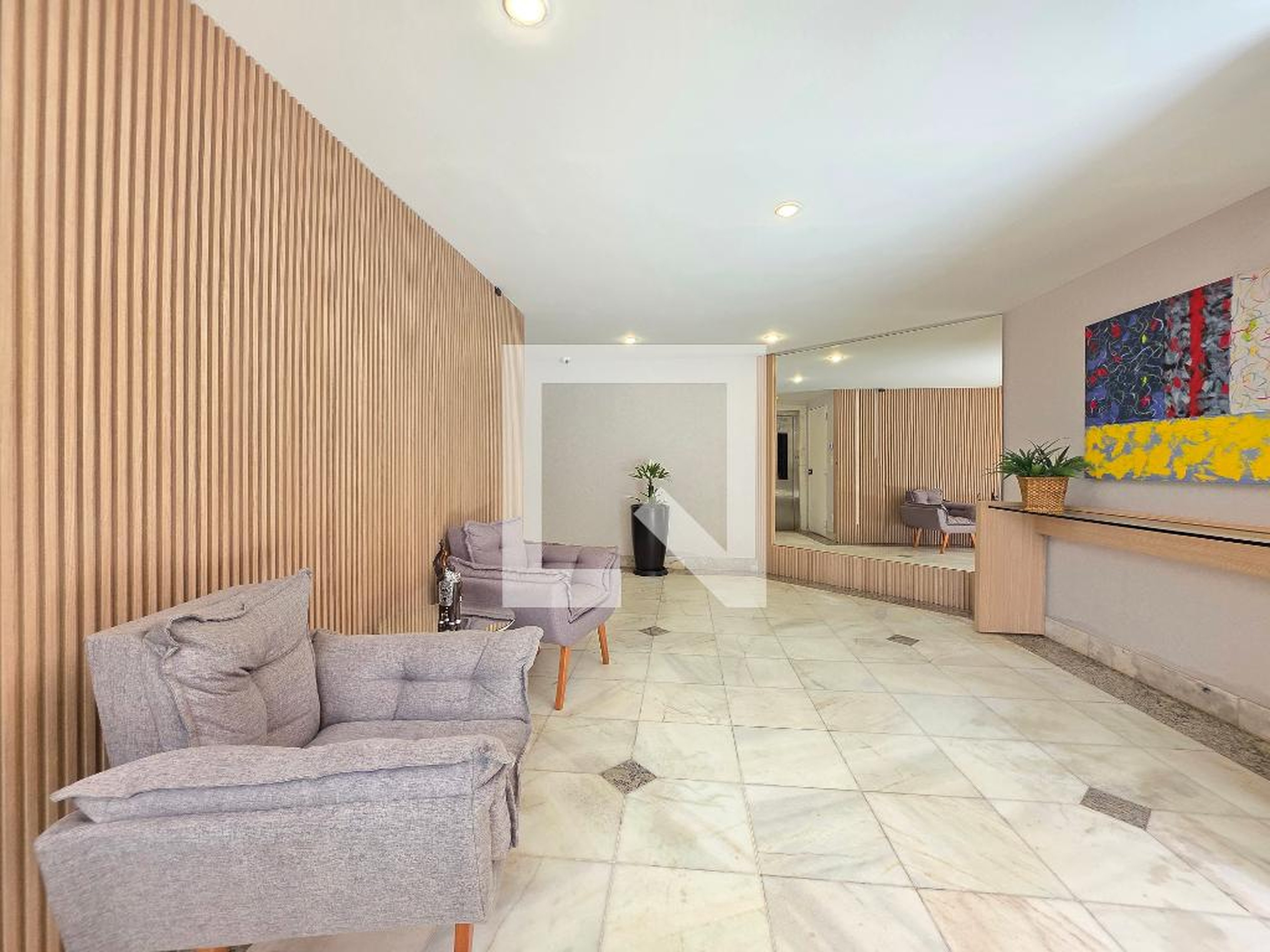 Hall de entrada Condomínio em Rua Caracol, 35