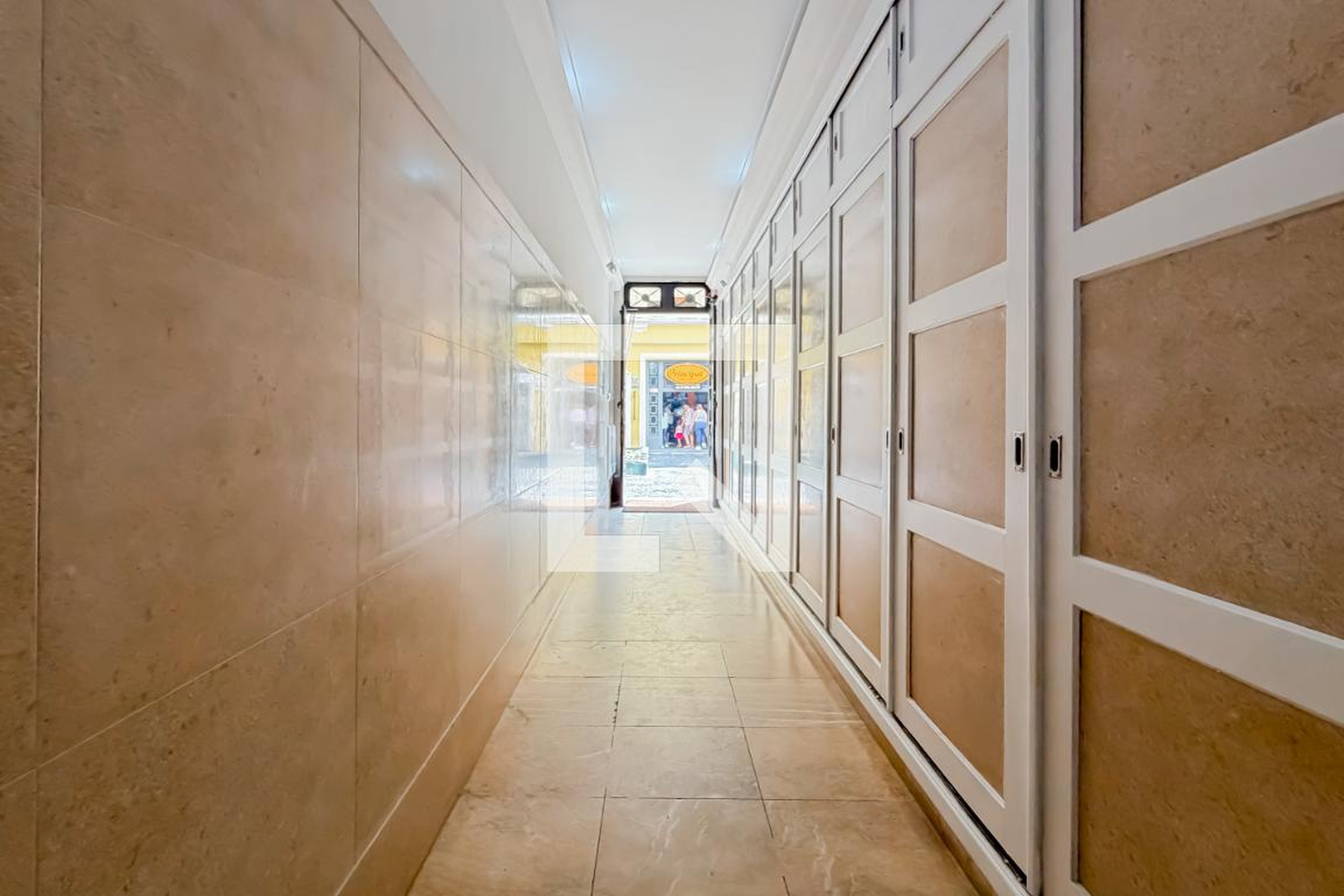 Hall de entrada - null