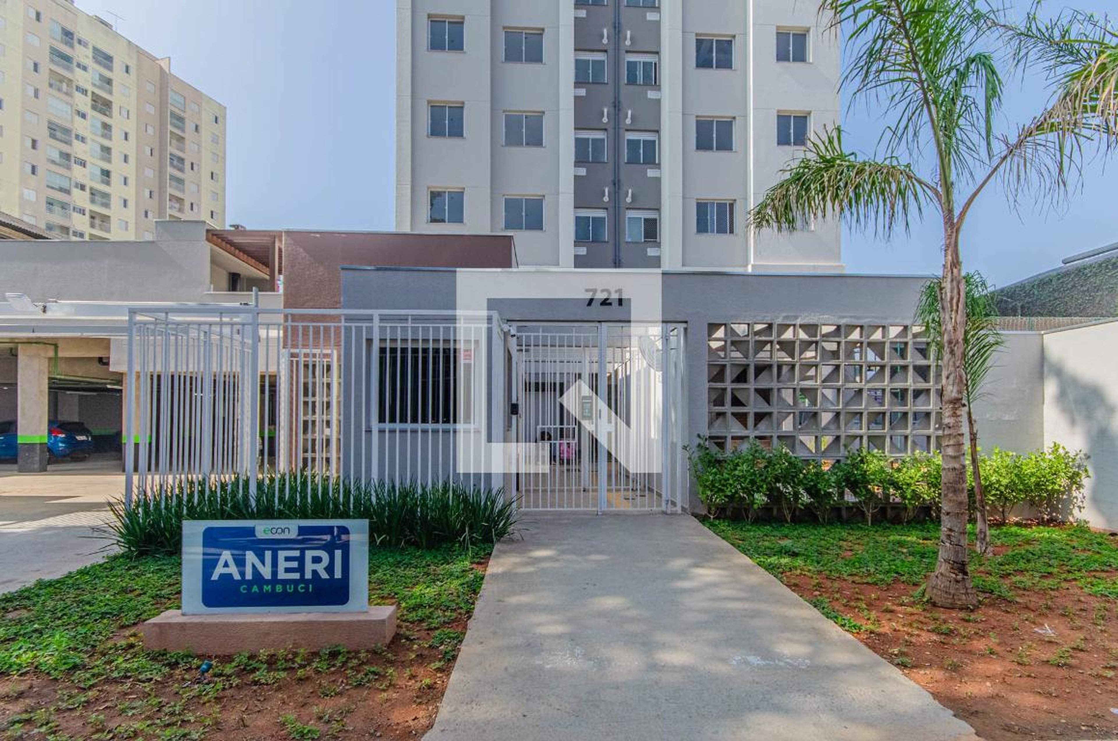 Fachada Condomínio Aneri Cambuci