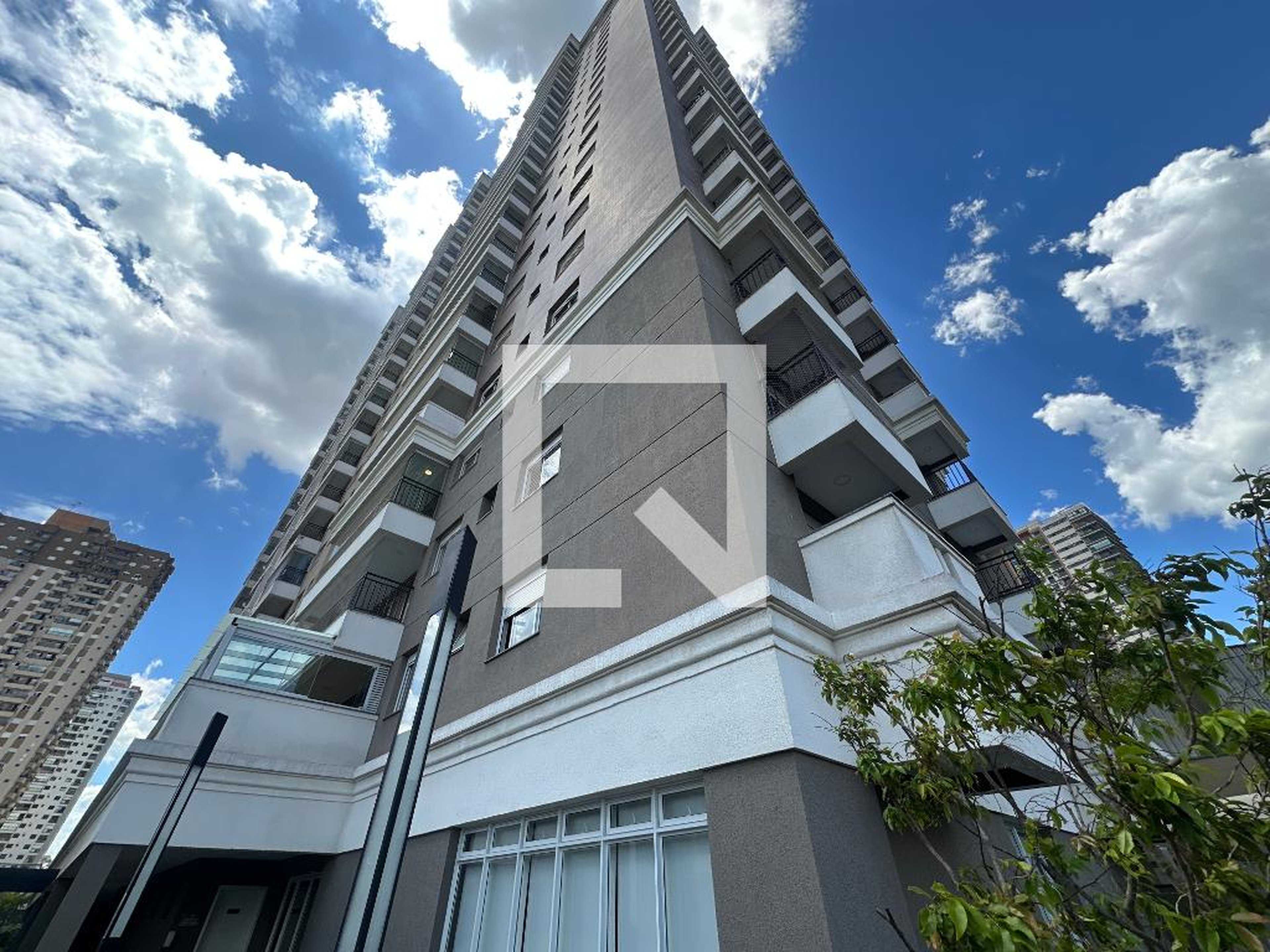 Fachada Condomínio Bellini Alphaville