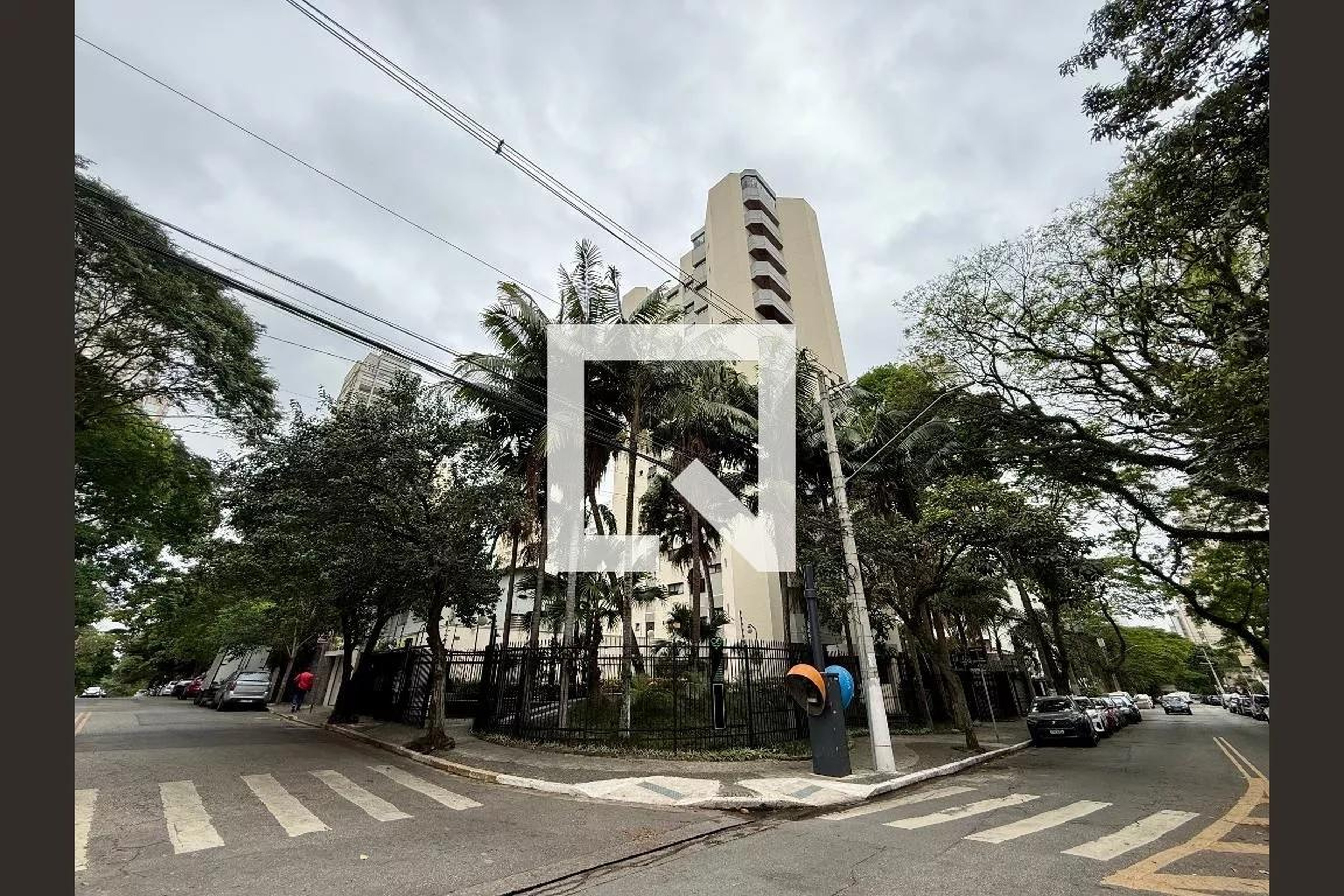 Fachada Condomínio Castel de Veneza