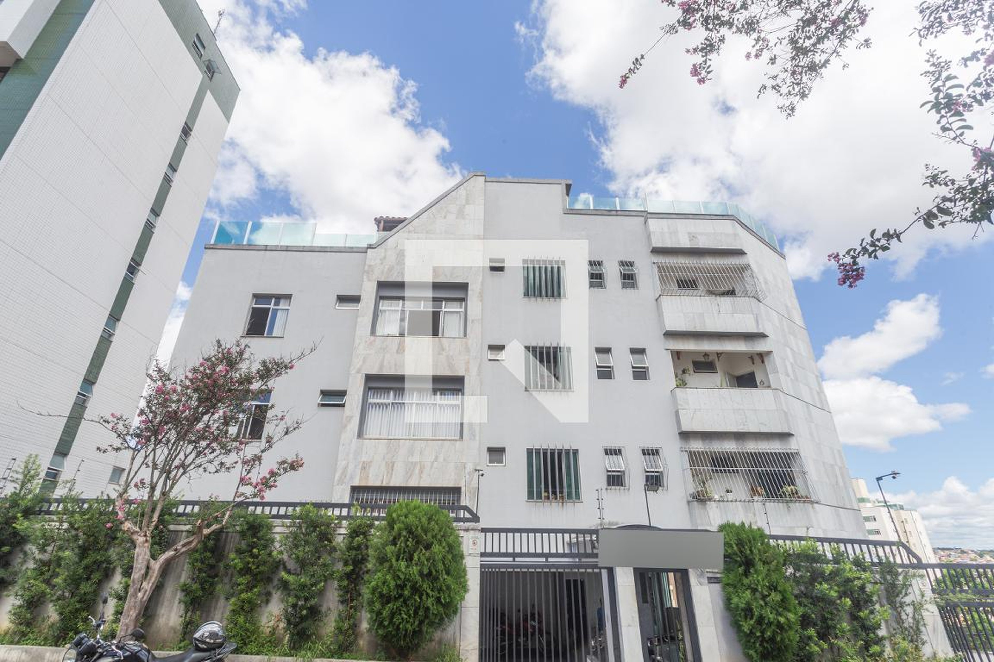 Fachada Condomínio Itauna