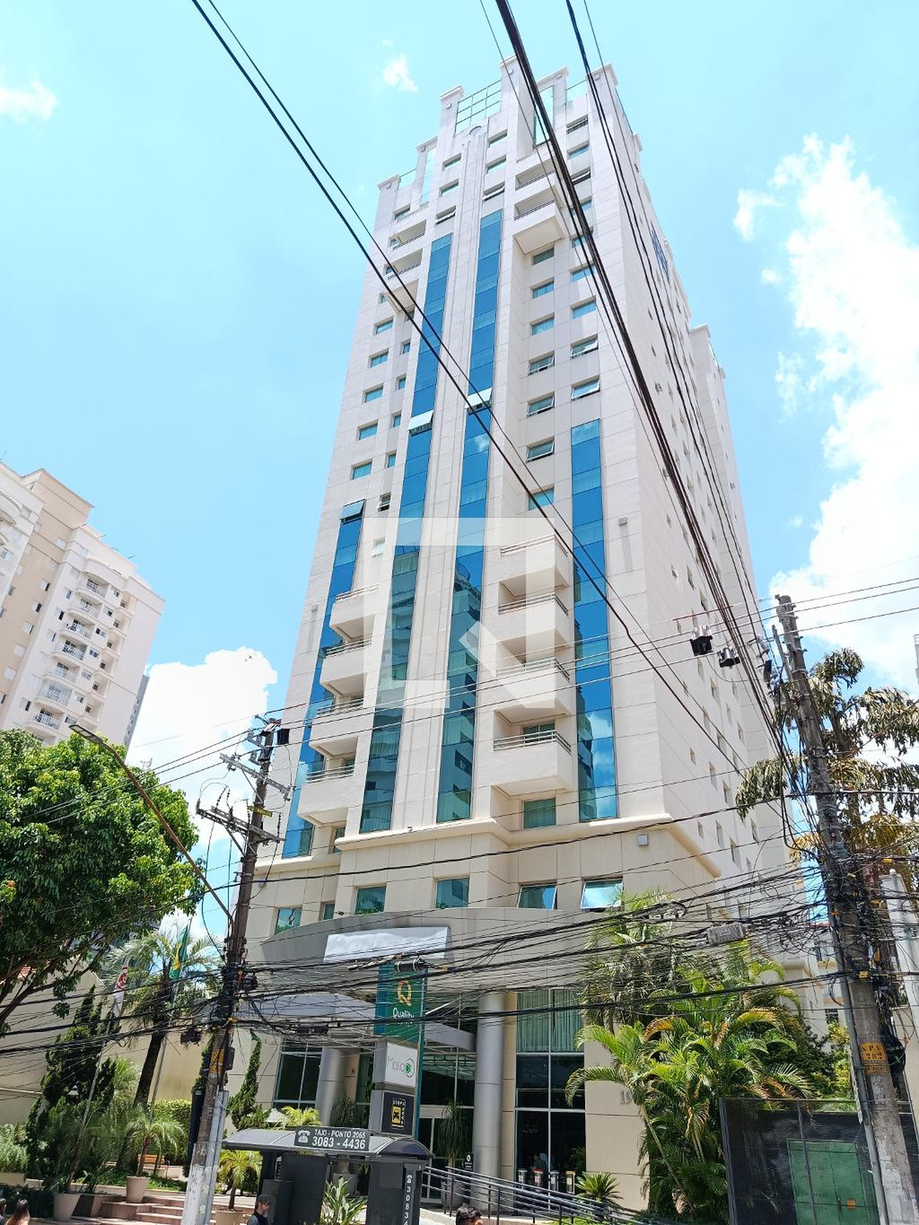 Fachada Condomínio Comfort Suites Oscar Freire