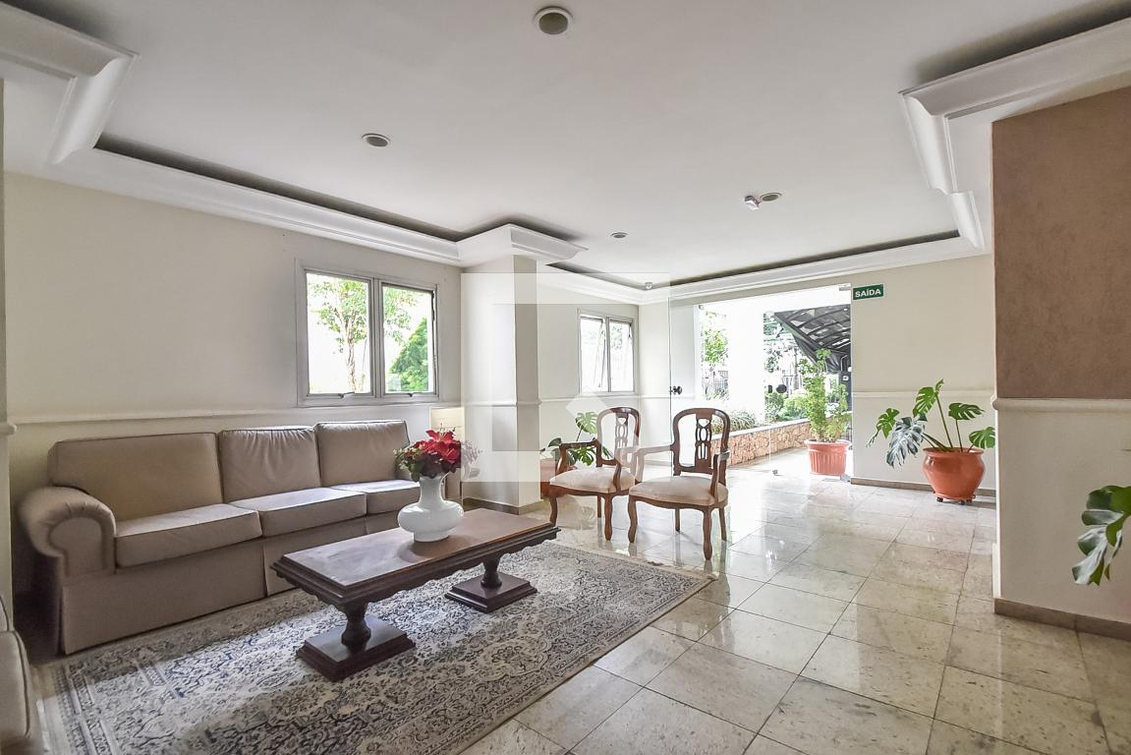 Hall social - Adele Maria