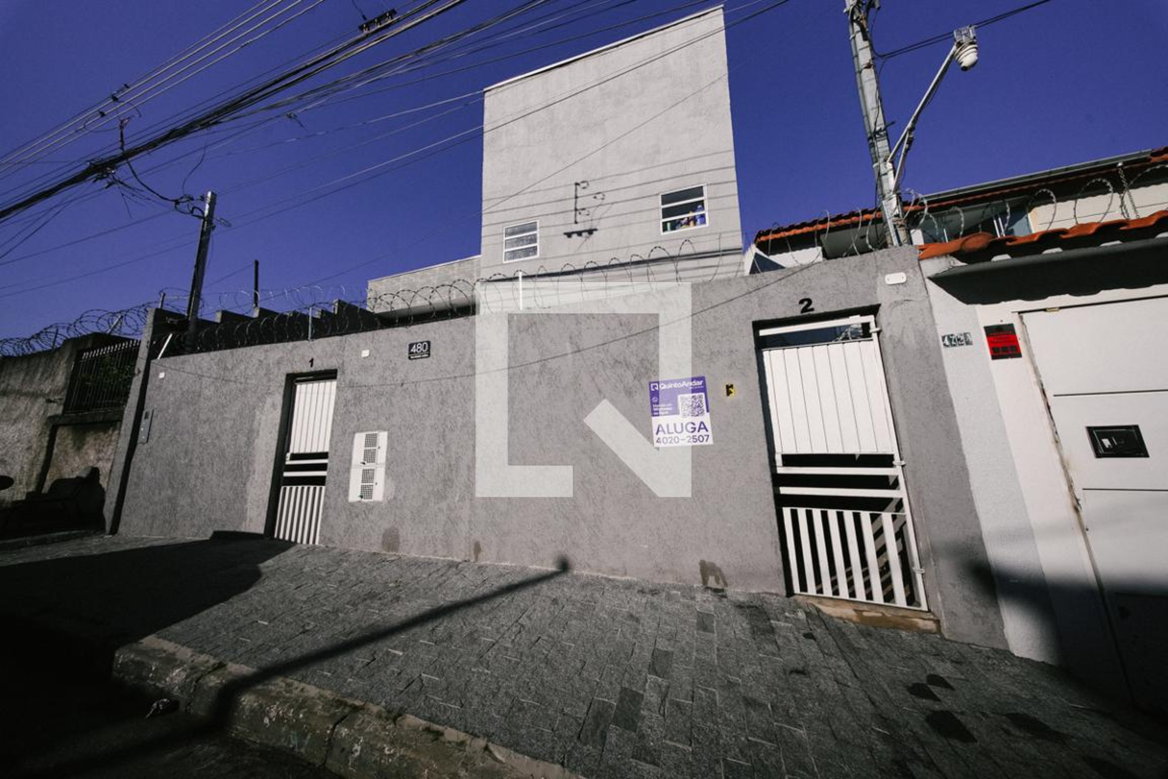 Fachada Condomínio em Rua Moisés Justino, 480