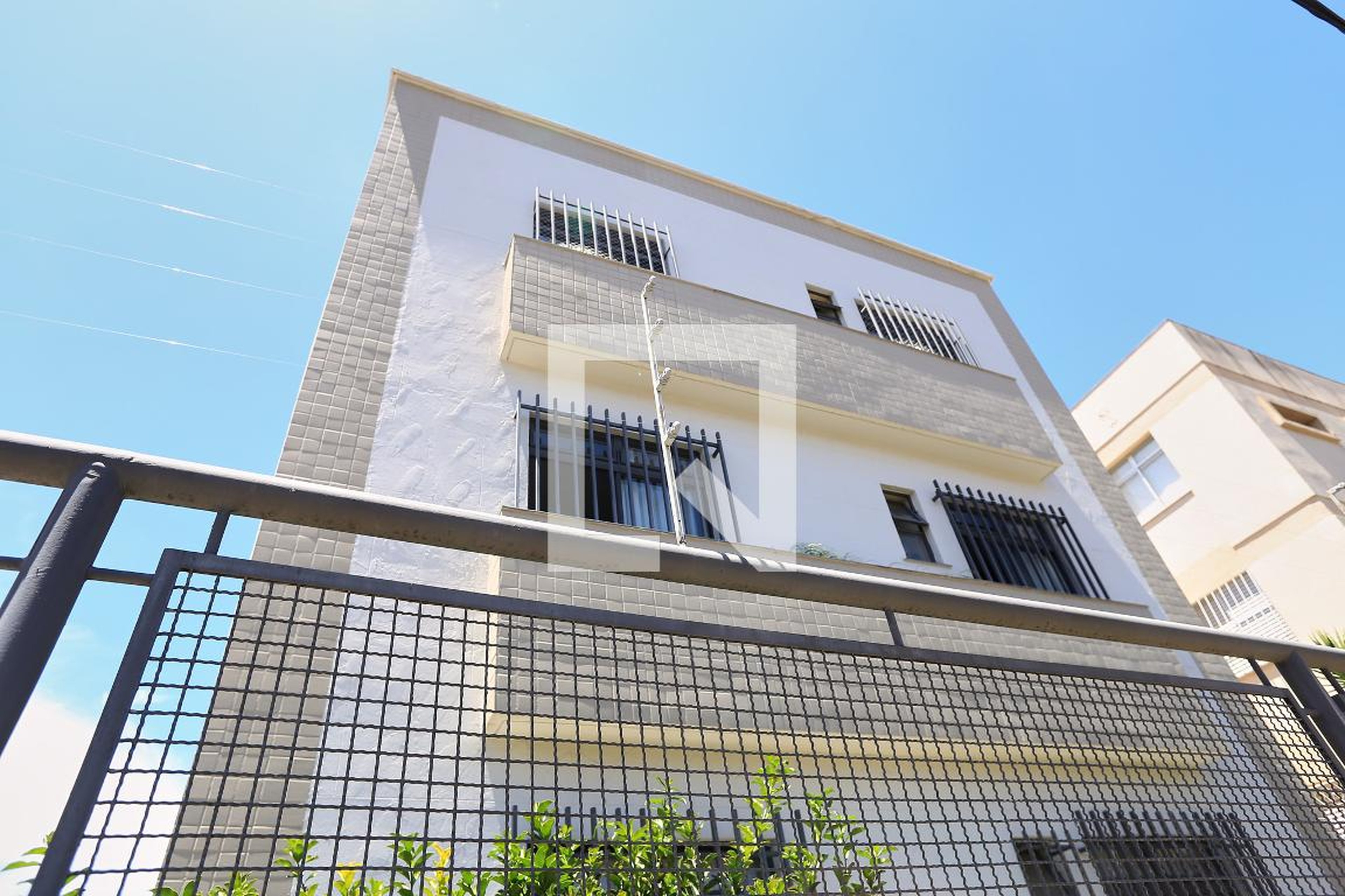 Fachada Condomínio em Rua Epidoto, 190