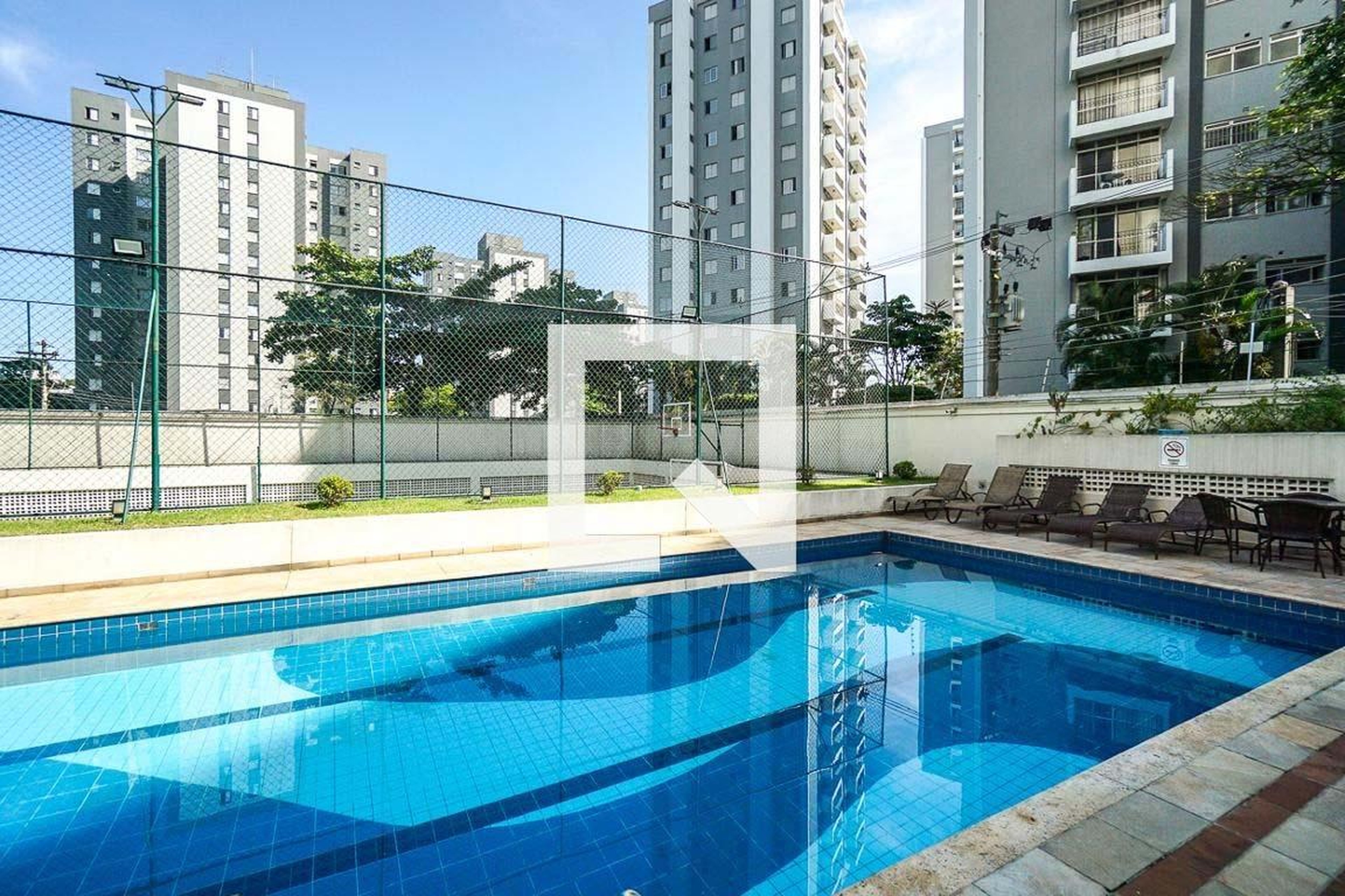 Piscina - Residencial Parque Piqueri