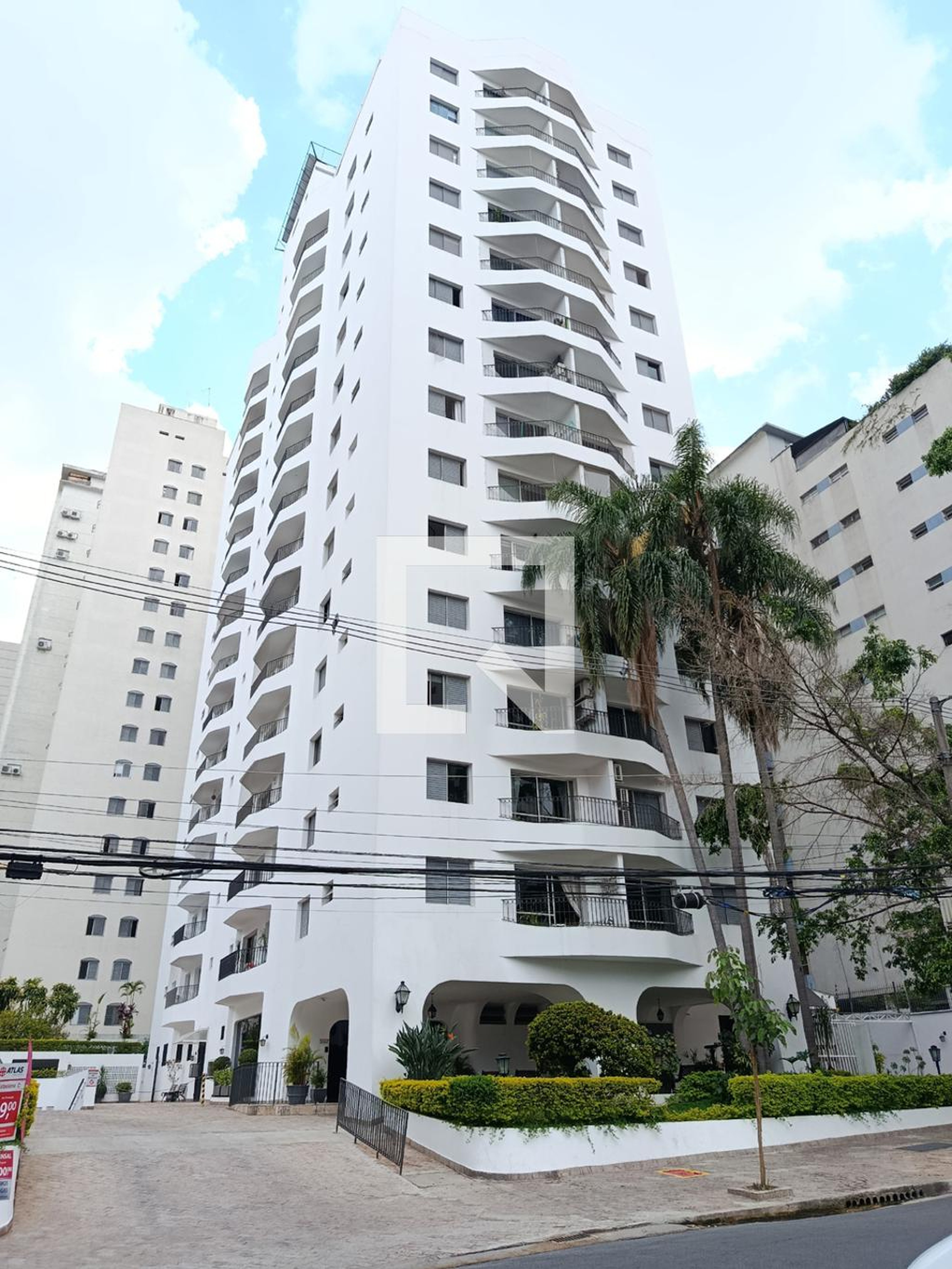 Fachada Condomínio Saint Thomas