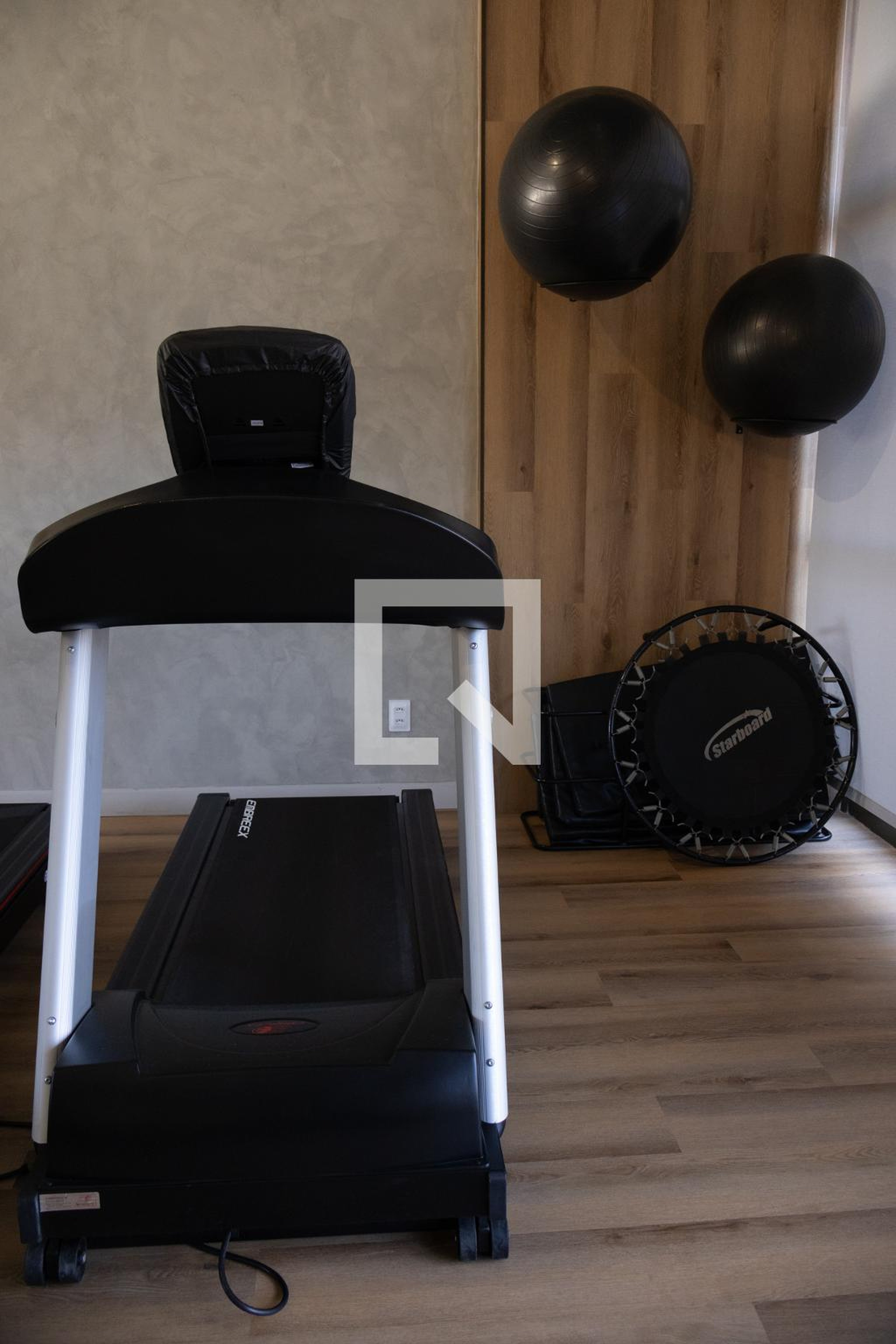 Academia - Ocean House