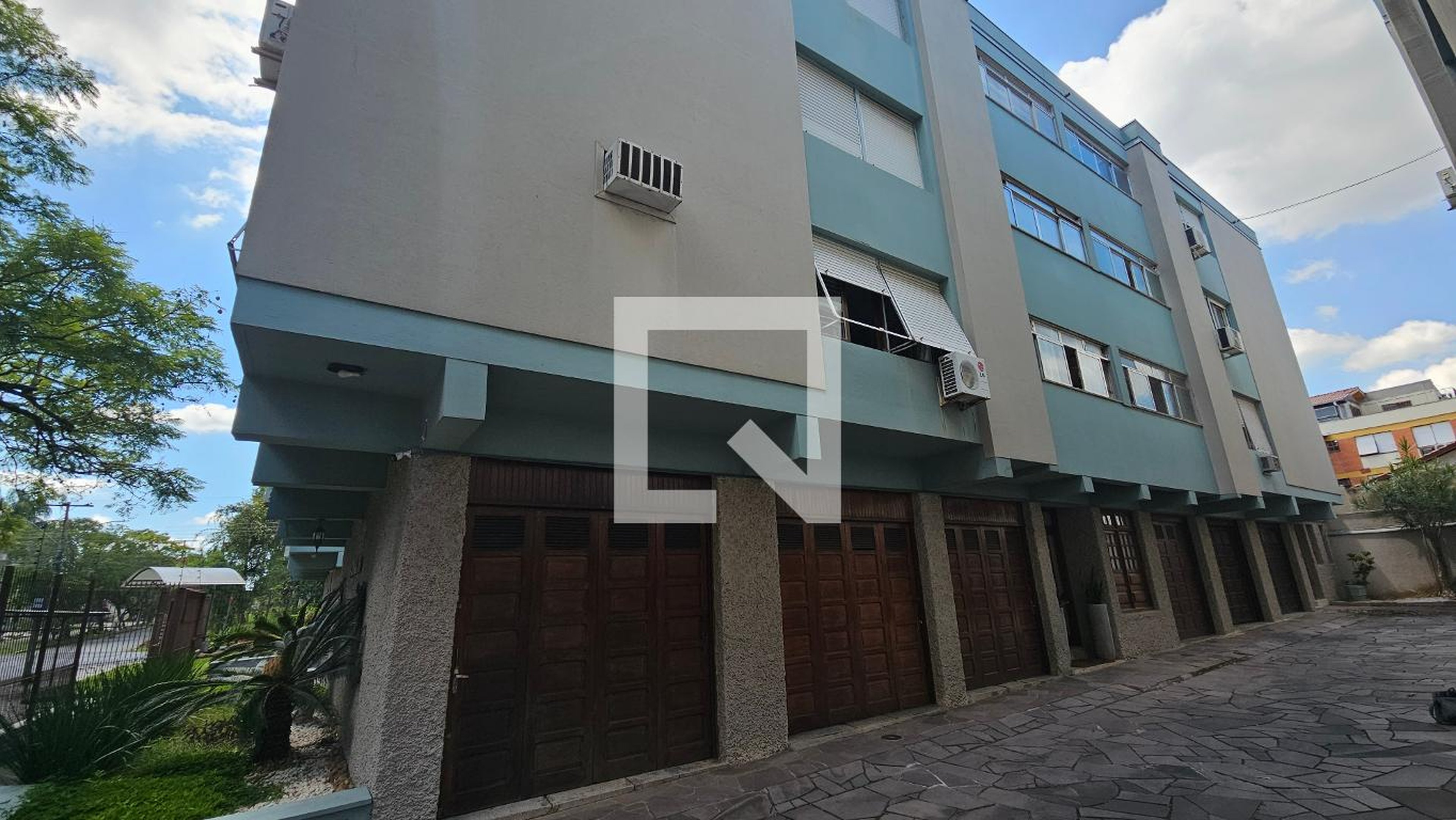 Fachada Condomínio Rio Dourado