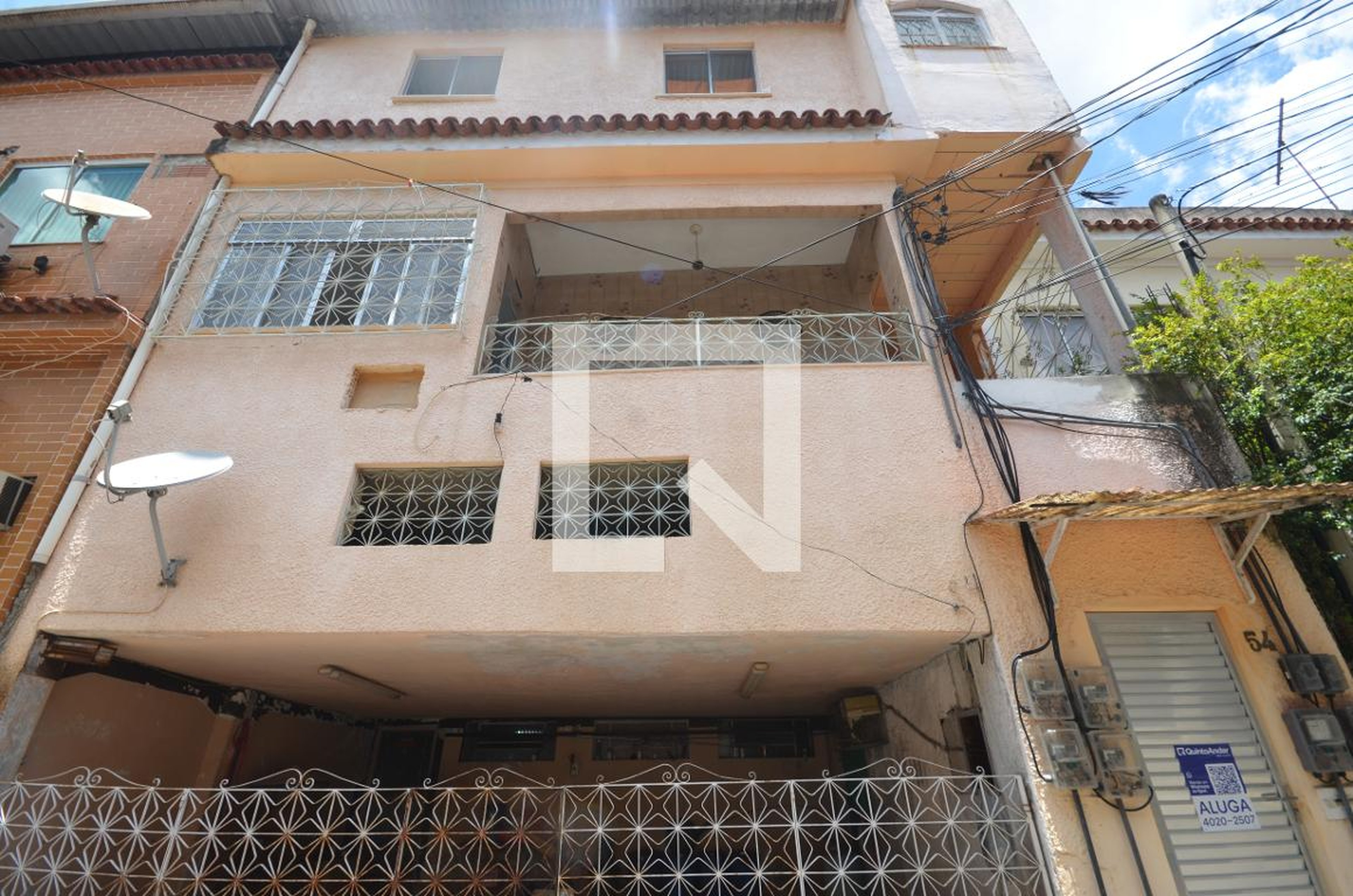 Fachada Condomínio em Rua Quiririm, 1523