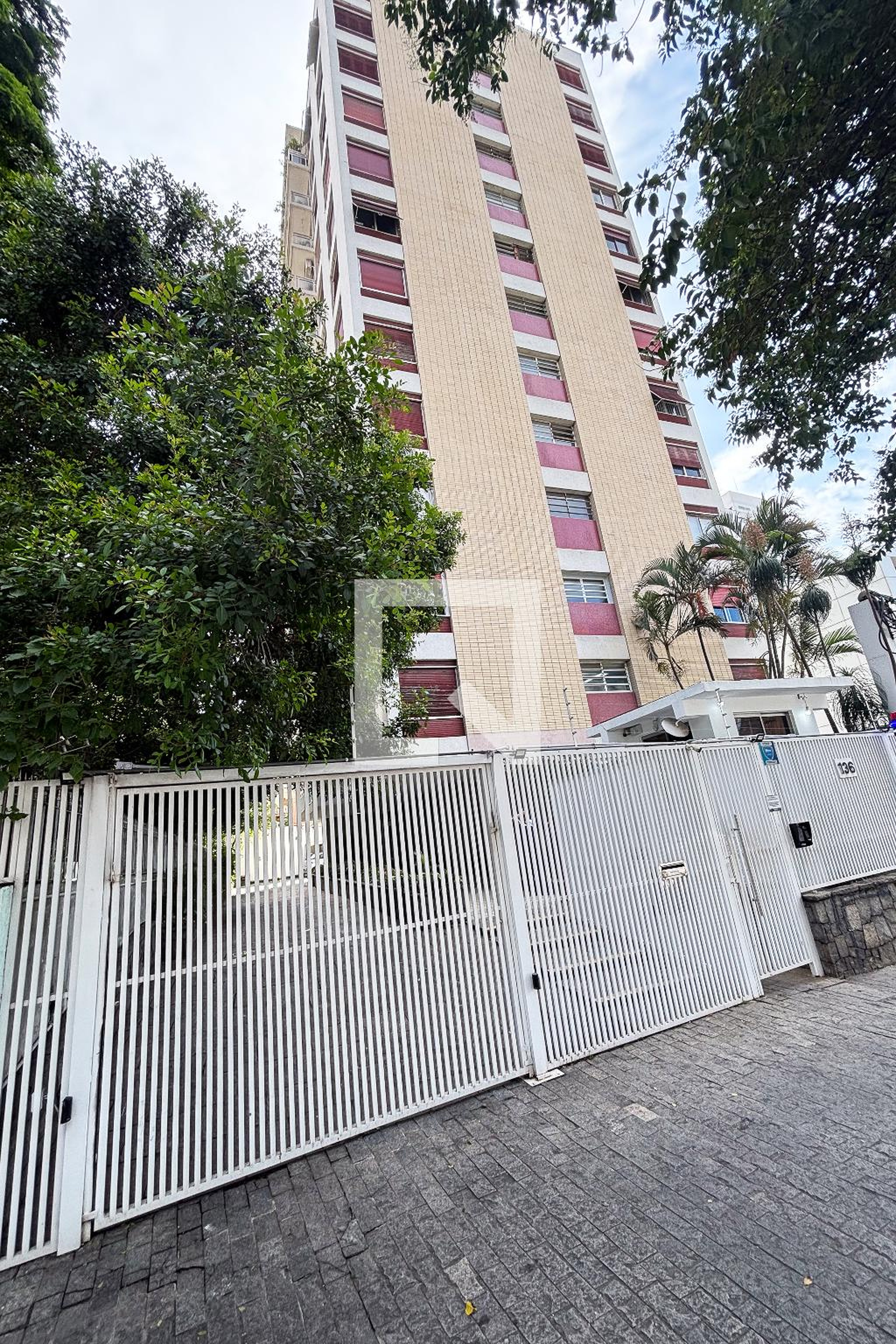 fachada do predio Condomínio Rio senna