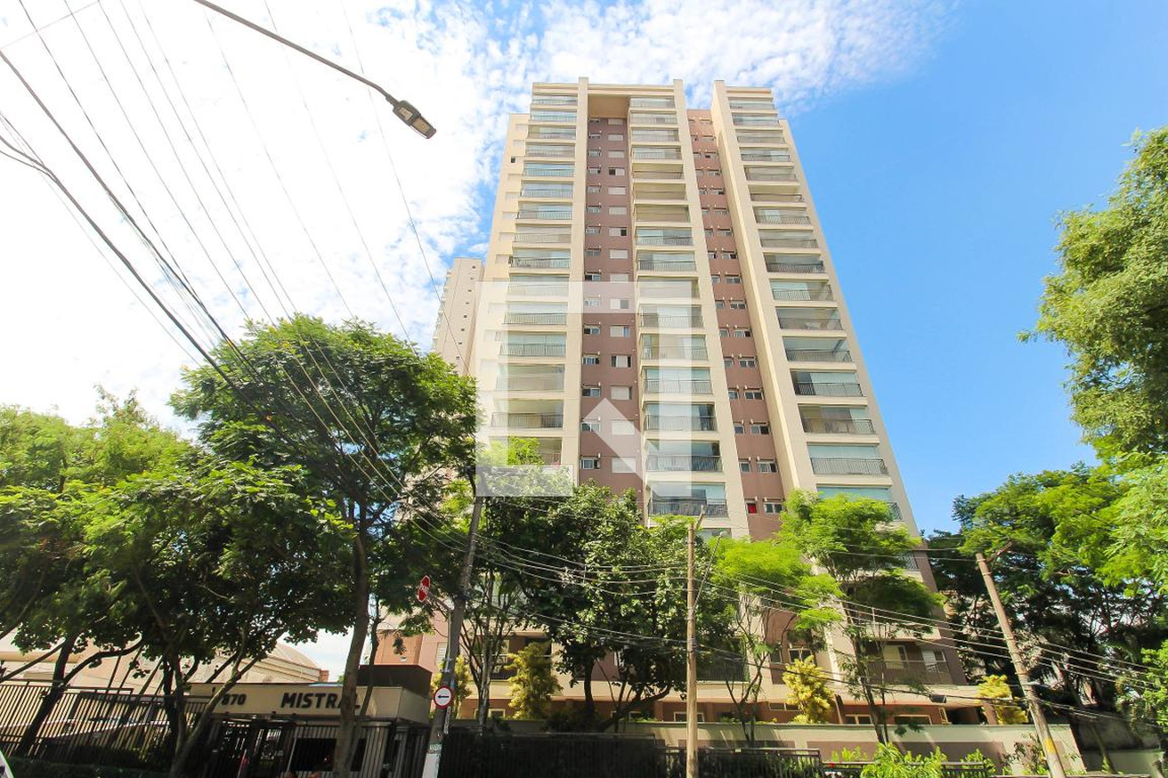 Fachada Condomínio Mistral  Clube