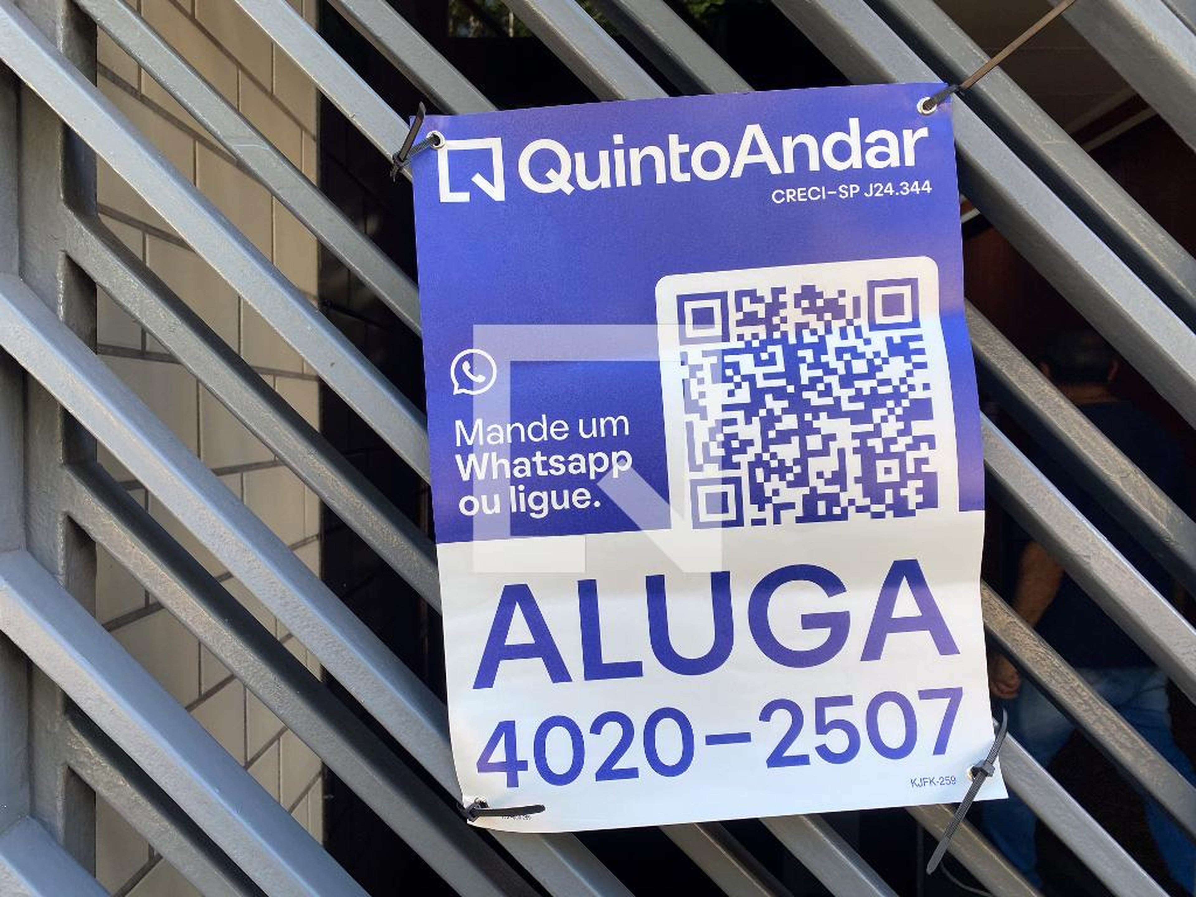 Fachada Condomínio em Avenida Rangel Pestana, 987