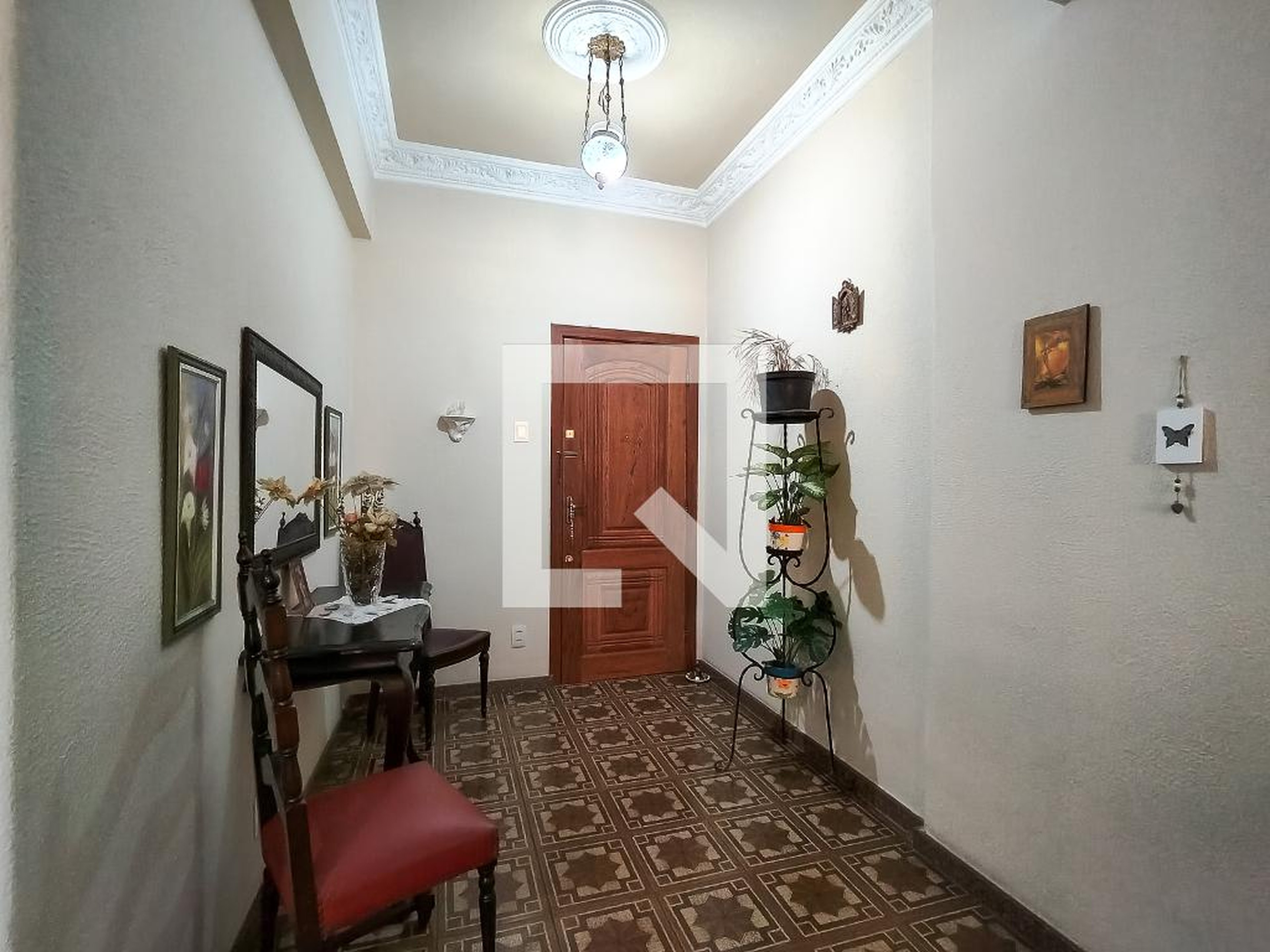 Entrada - Edifício da Rua Oito de Dezembro