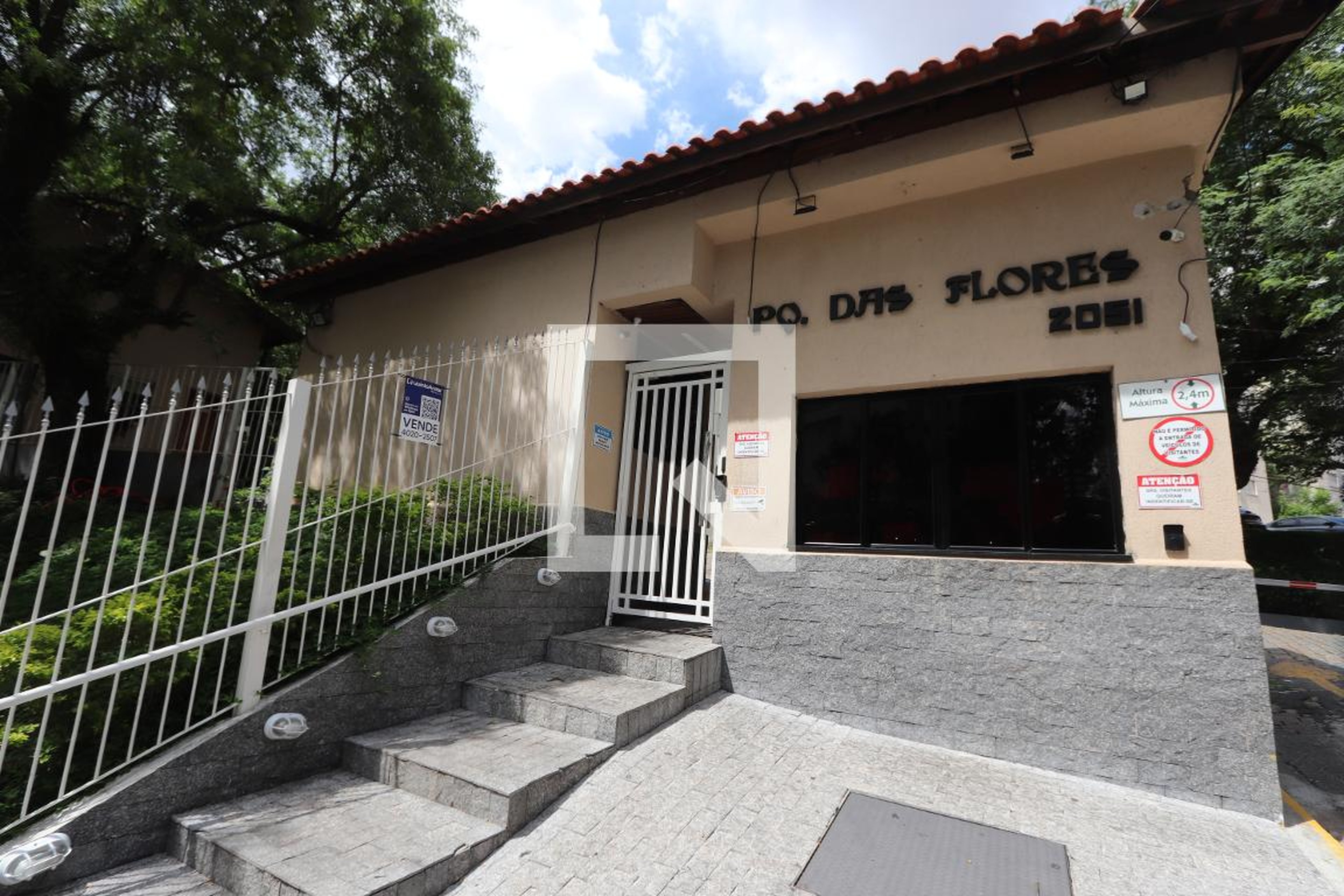 Entrada - Edifício Parque das Flores