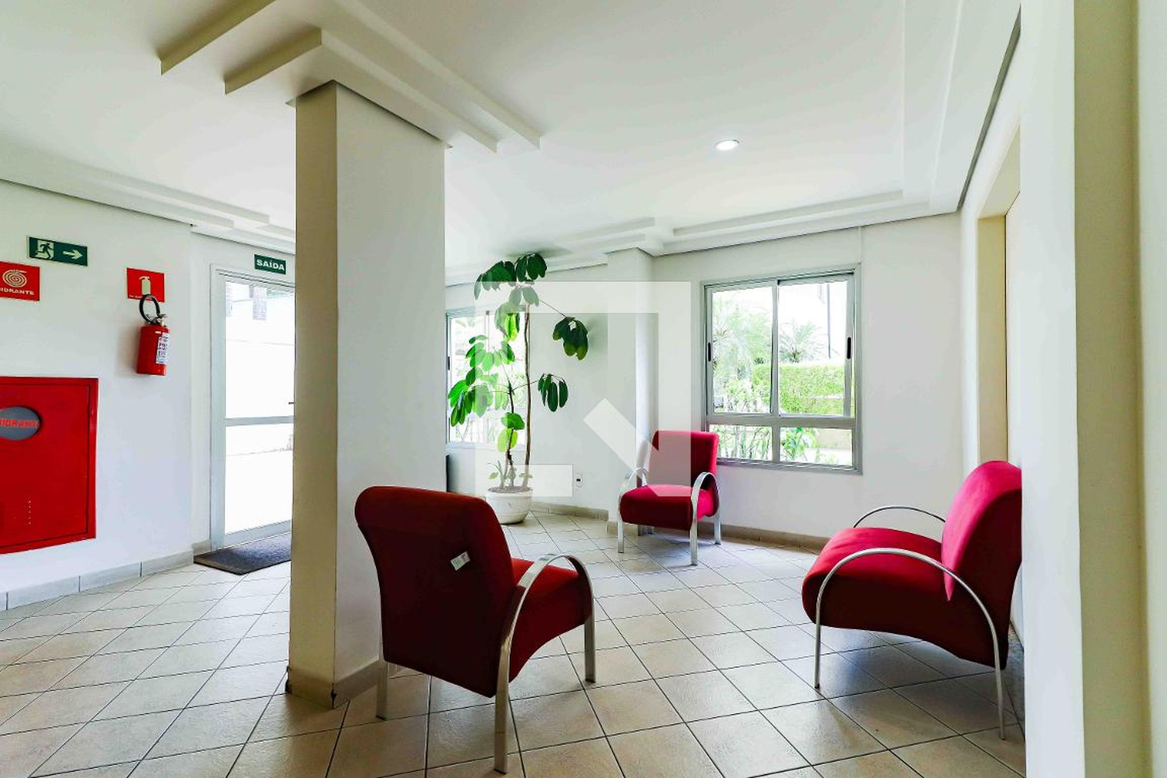 Hall de entrada - Jardins da Universidade