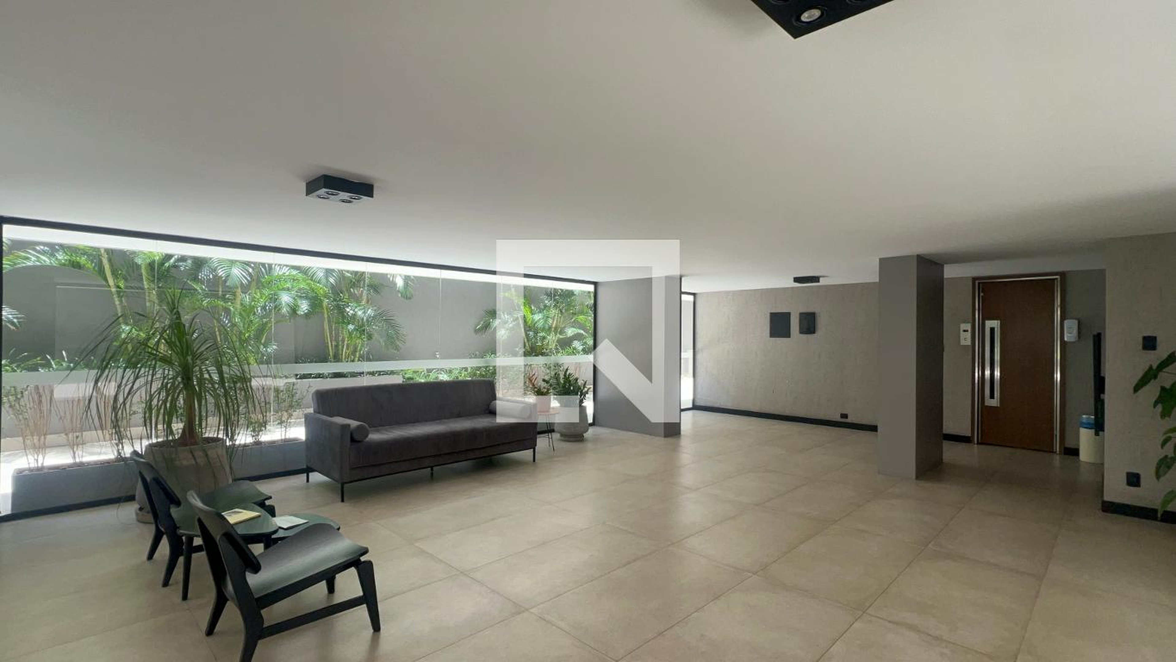Hall de entrada - Edifício Ouro Verde