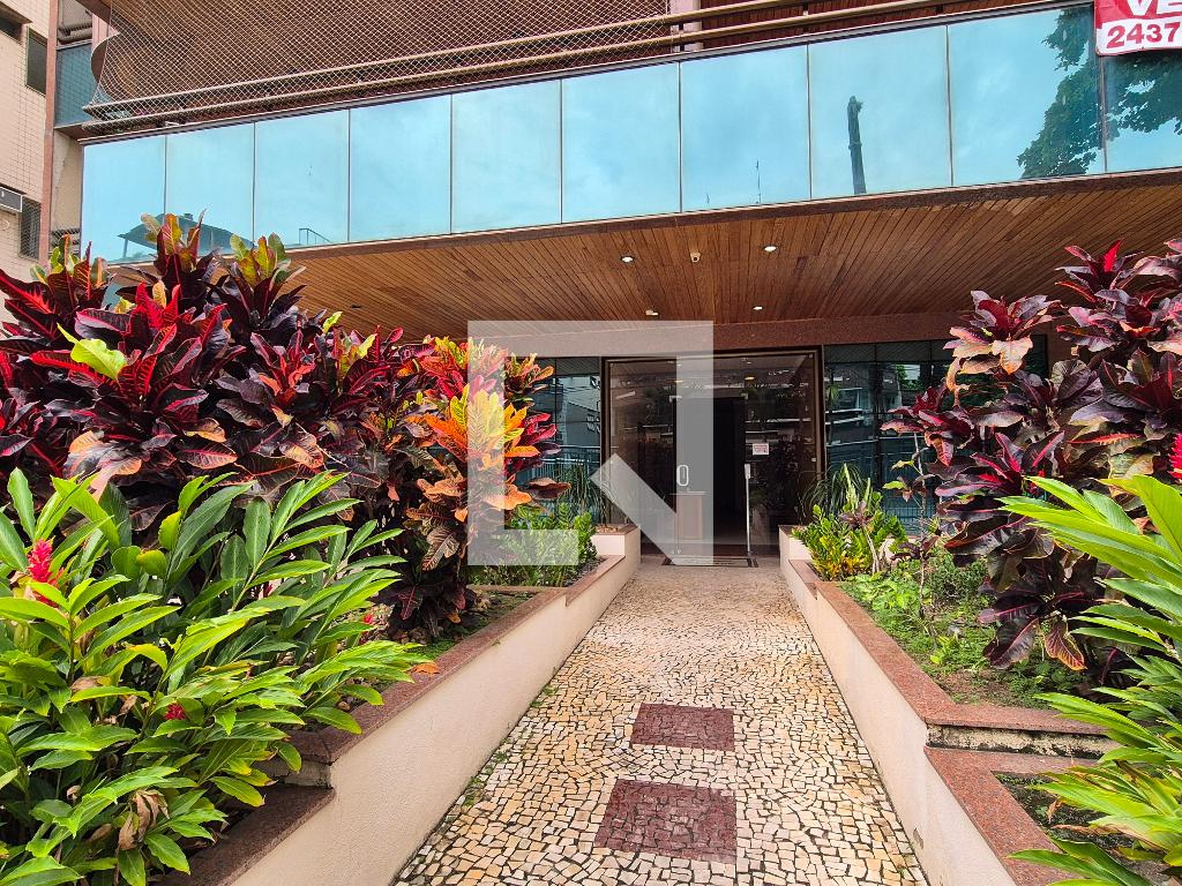 Entrada - Dennis Diderot