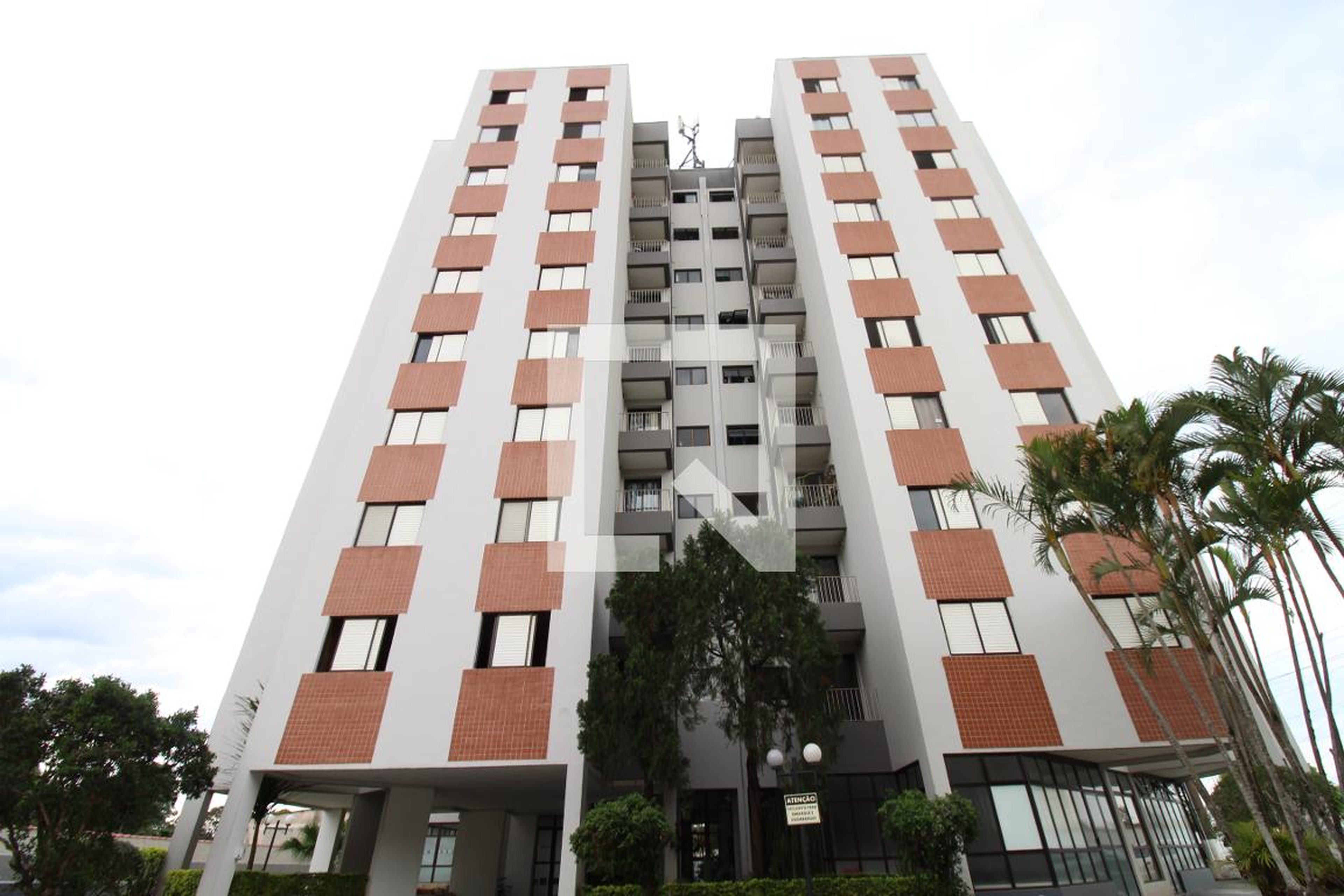 Fachada do Prédio Condomínio Golden Park