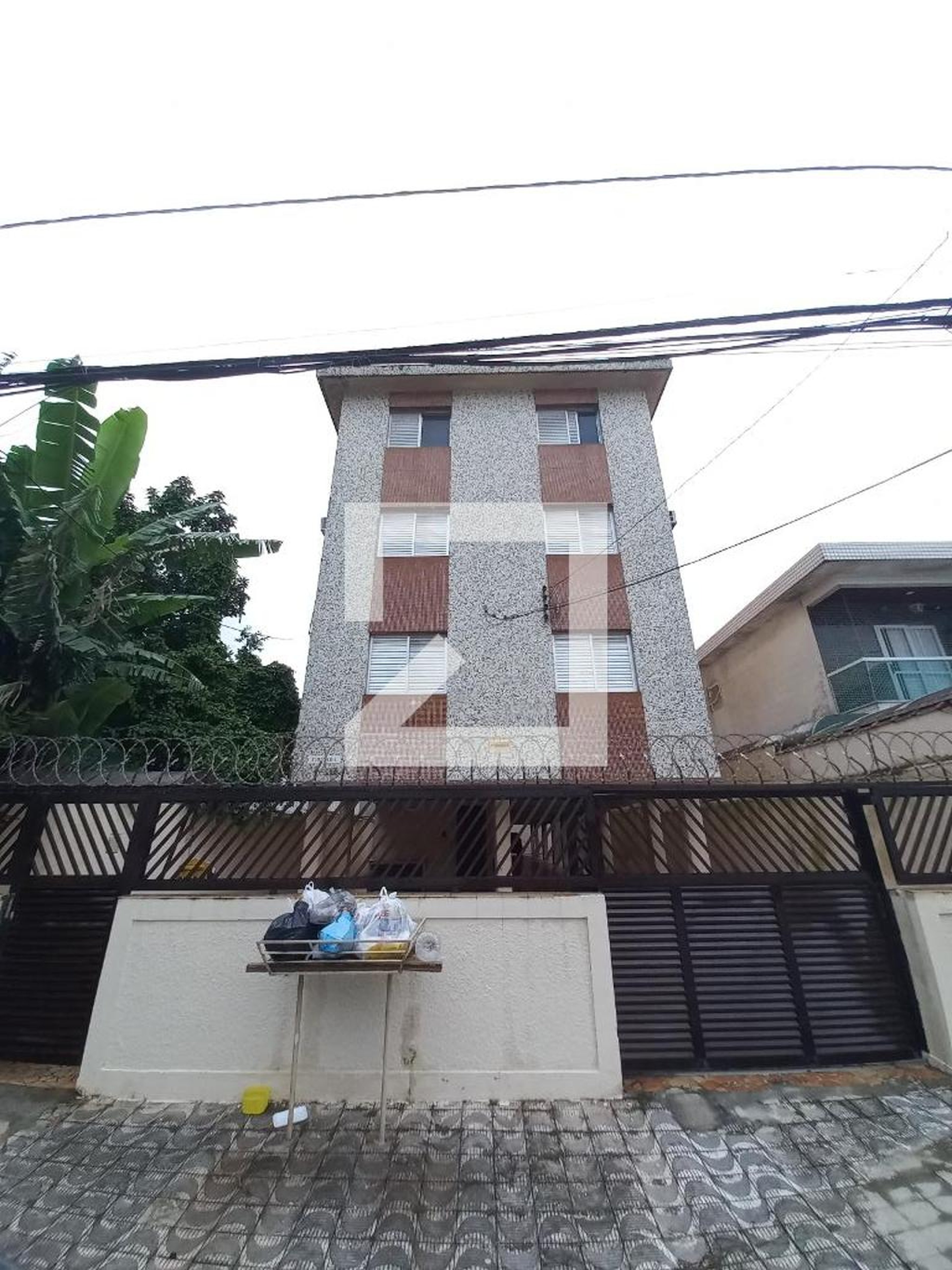 Fachada do Prédio Condomínio em Rua Uberaba, 453