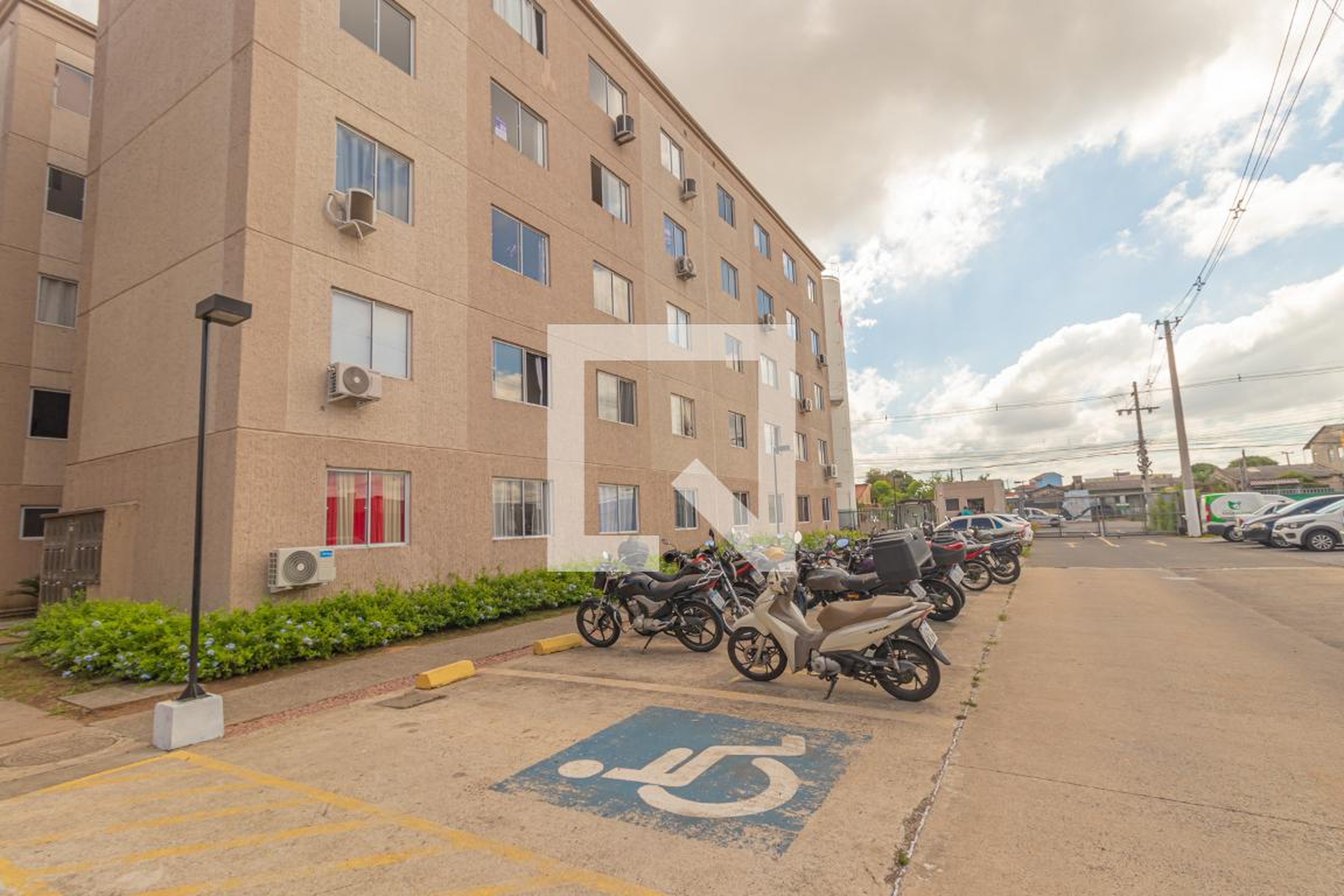 Fachada Condomínio Central Park Canoas