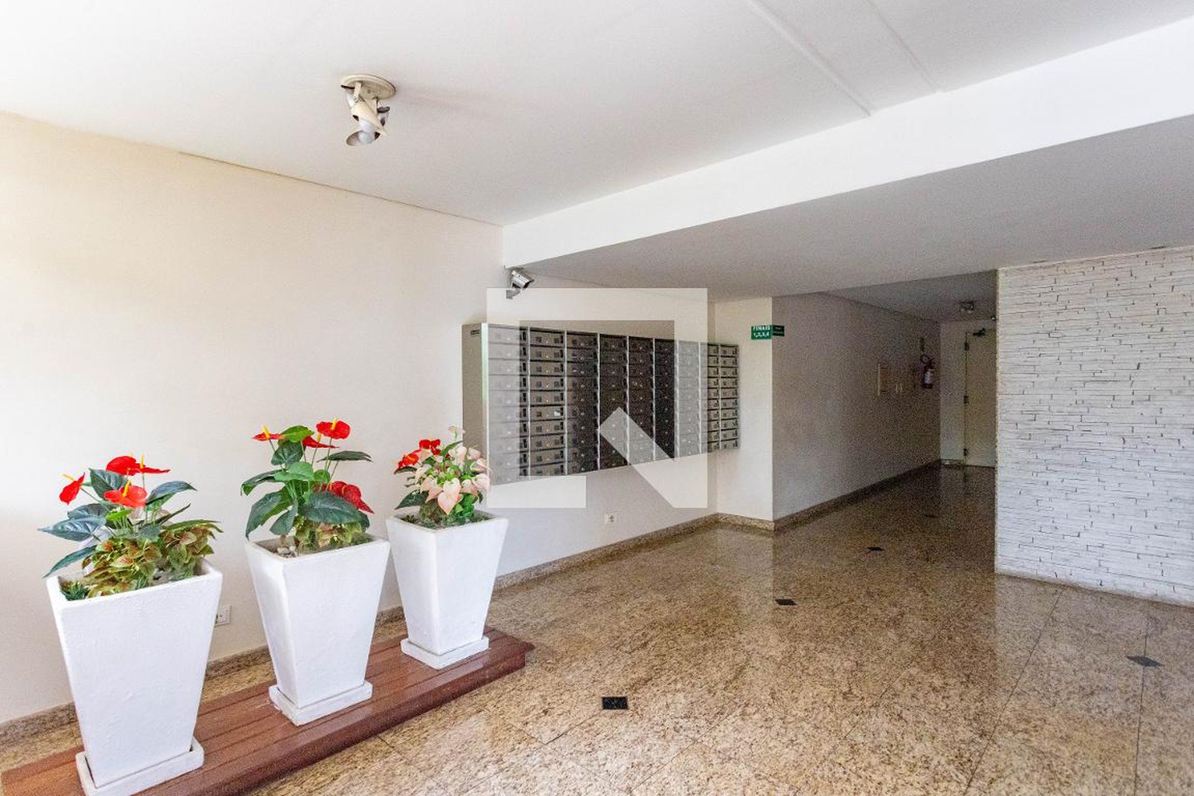 Hall de entrada - Edifício Rosana Maria