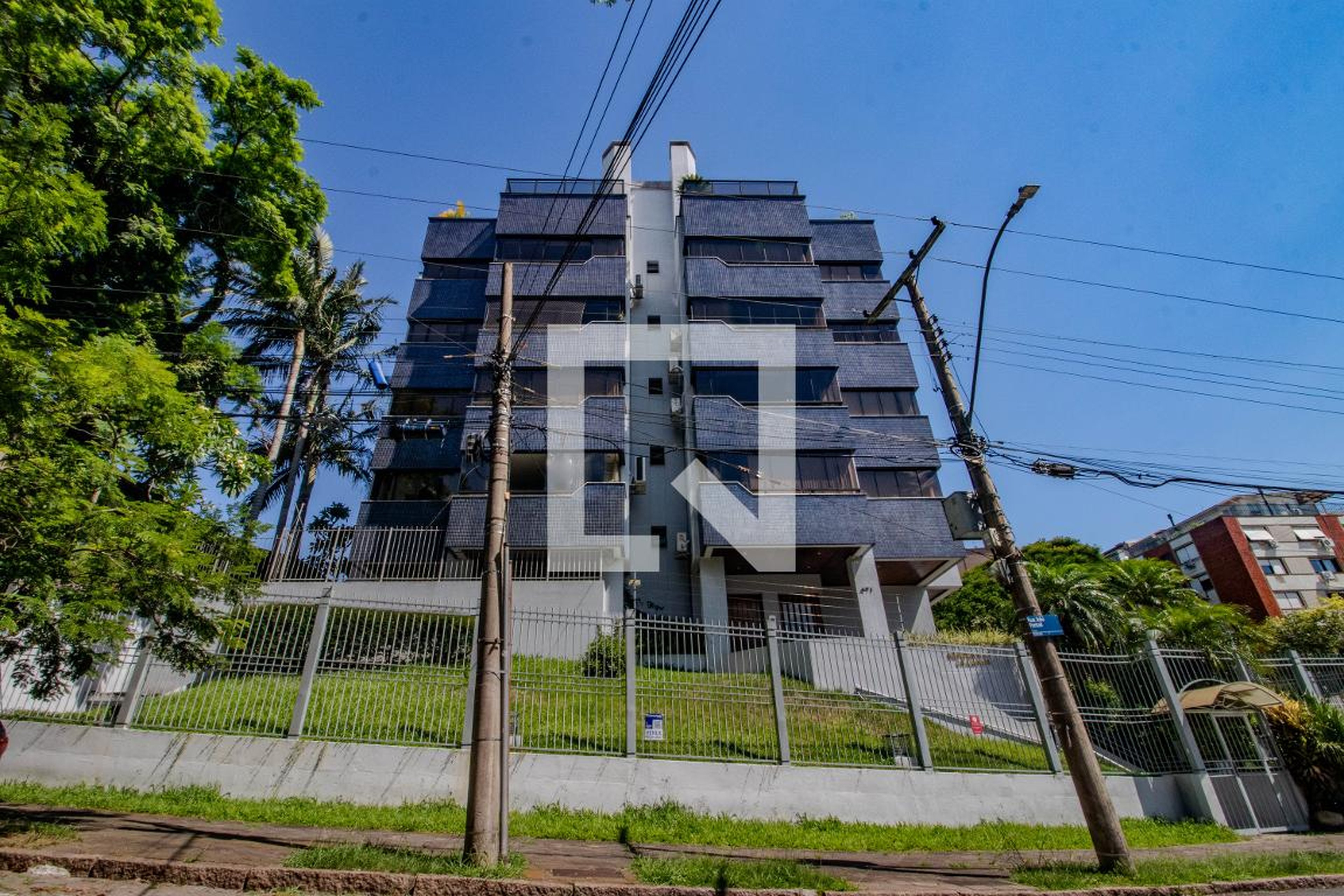 Fachada Condomínio em Rua João Paetzel, 471