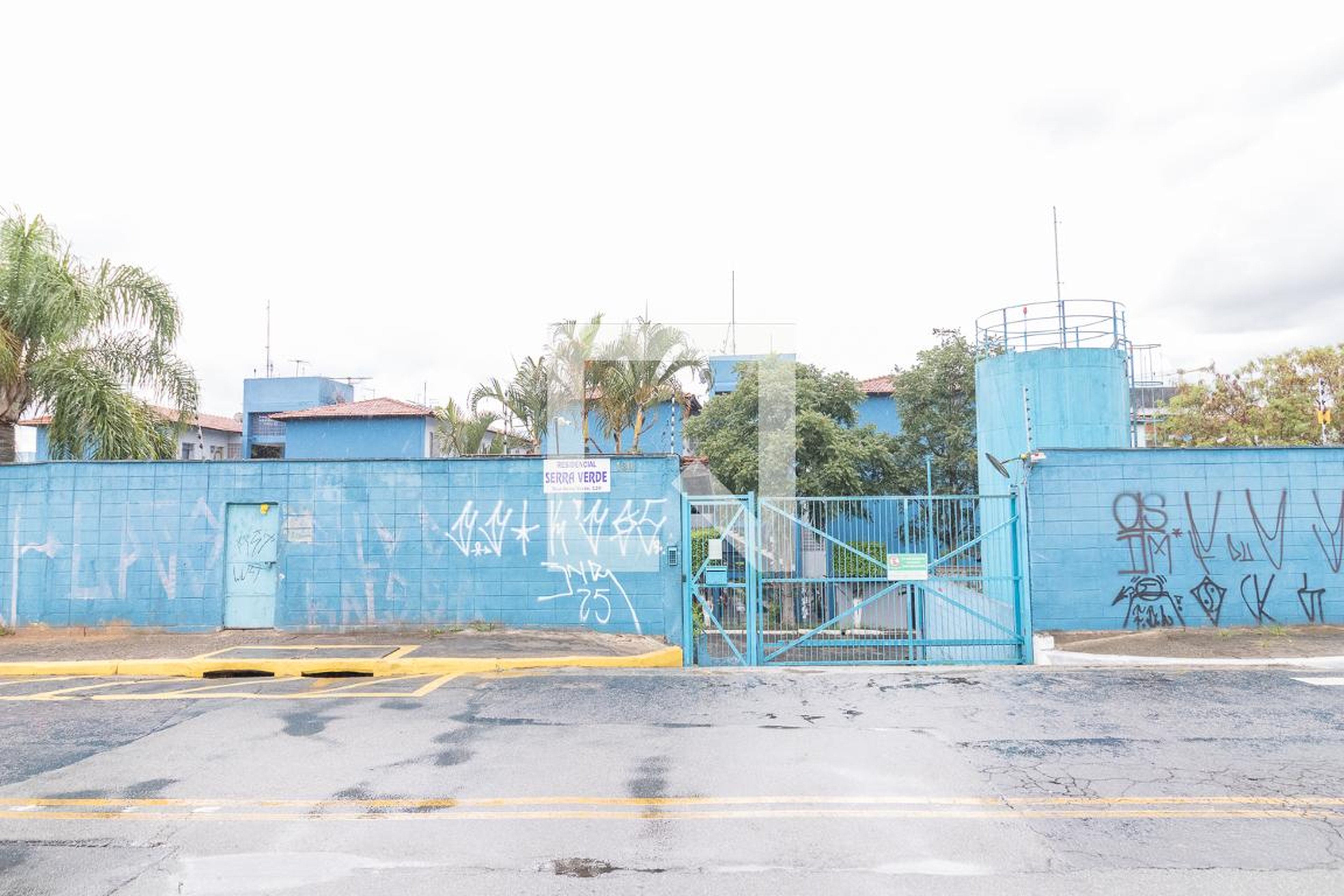 Fachada Condomínio Serra Verde