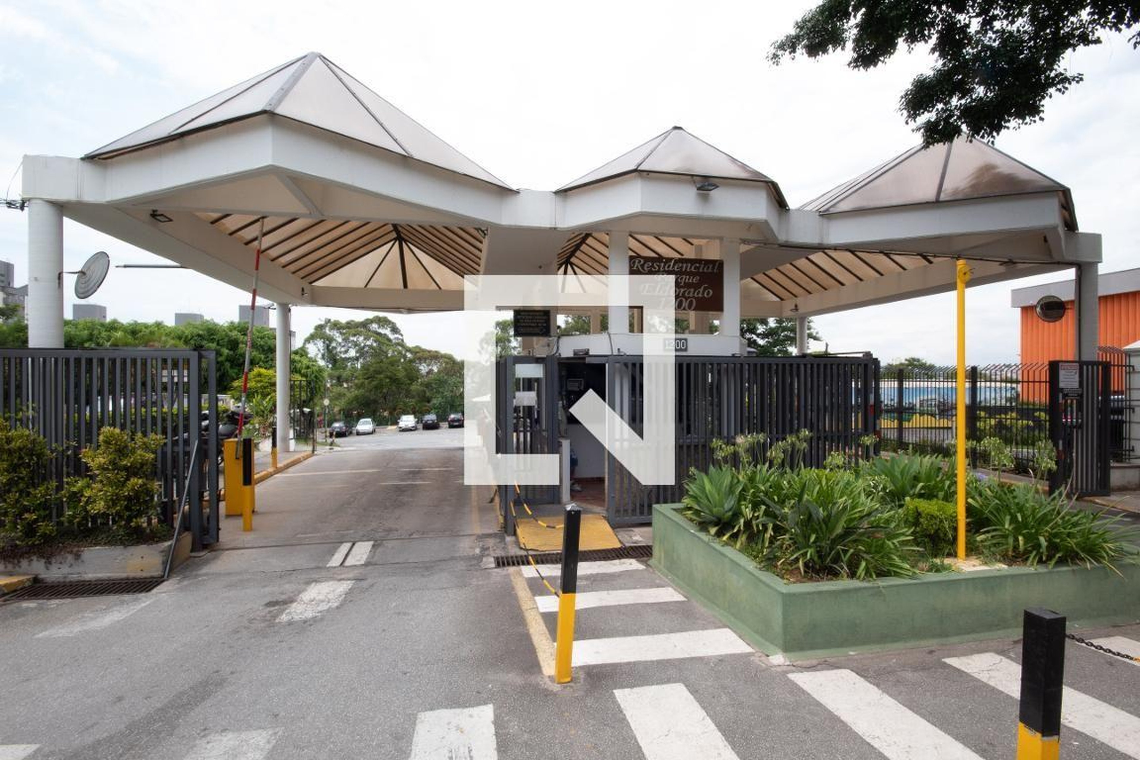 Fachada do Prédio Condomínio Eldorado