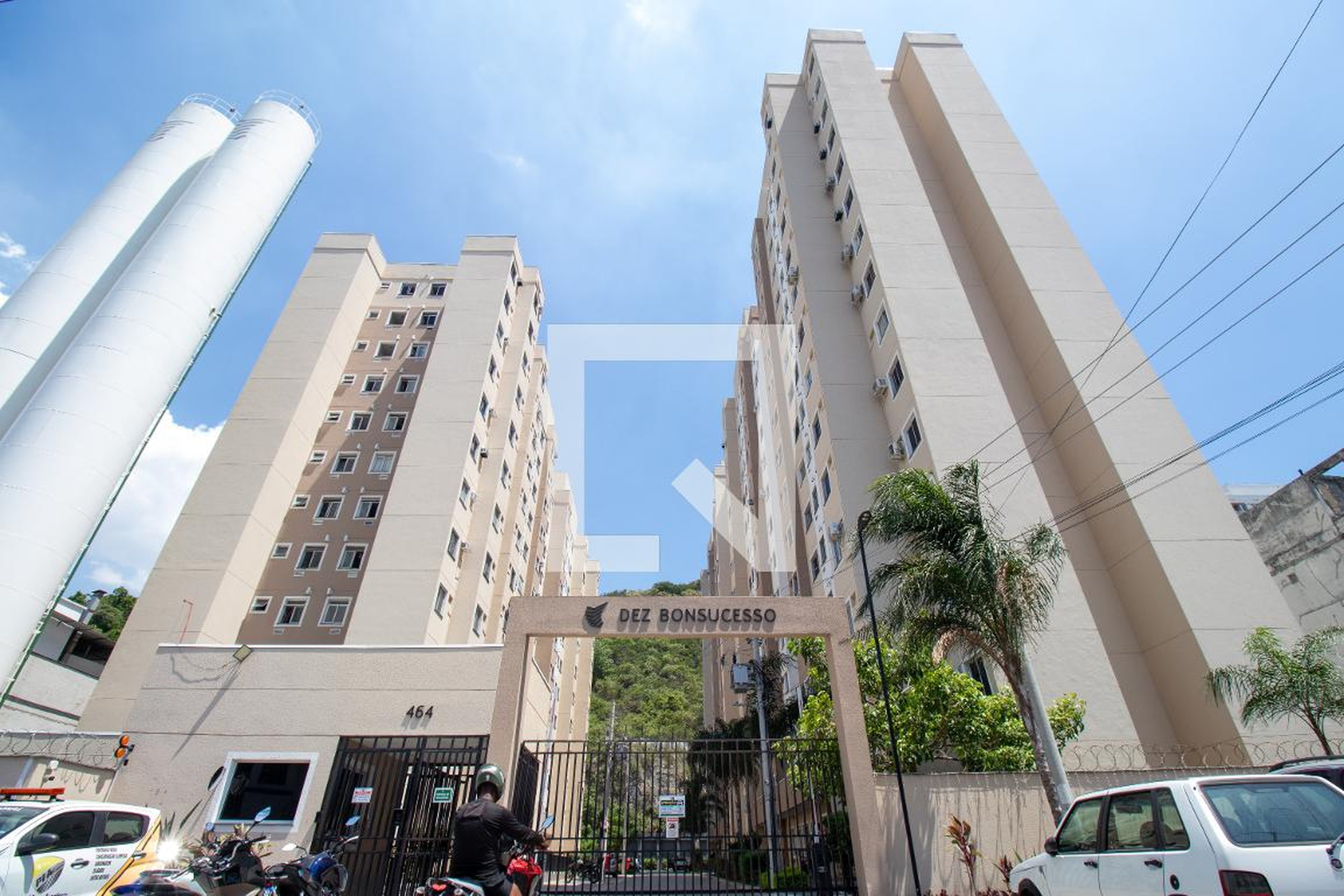 Fachada Condomínio Dez Bonsucesso