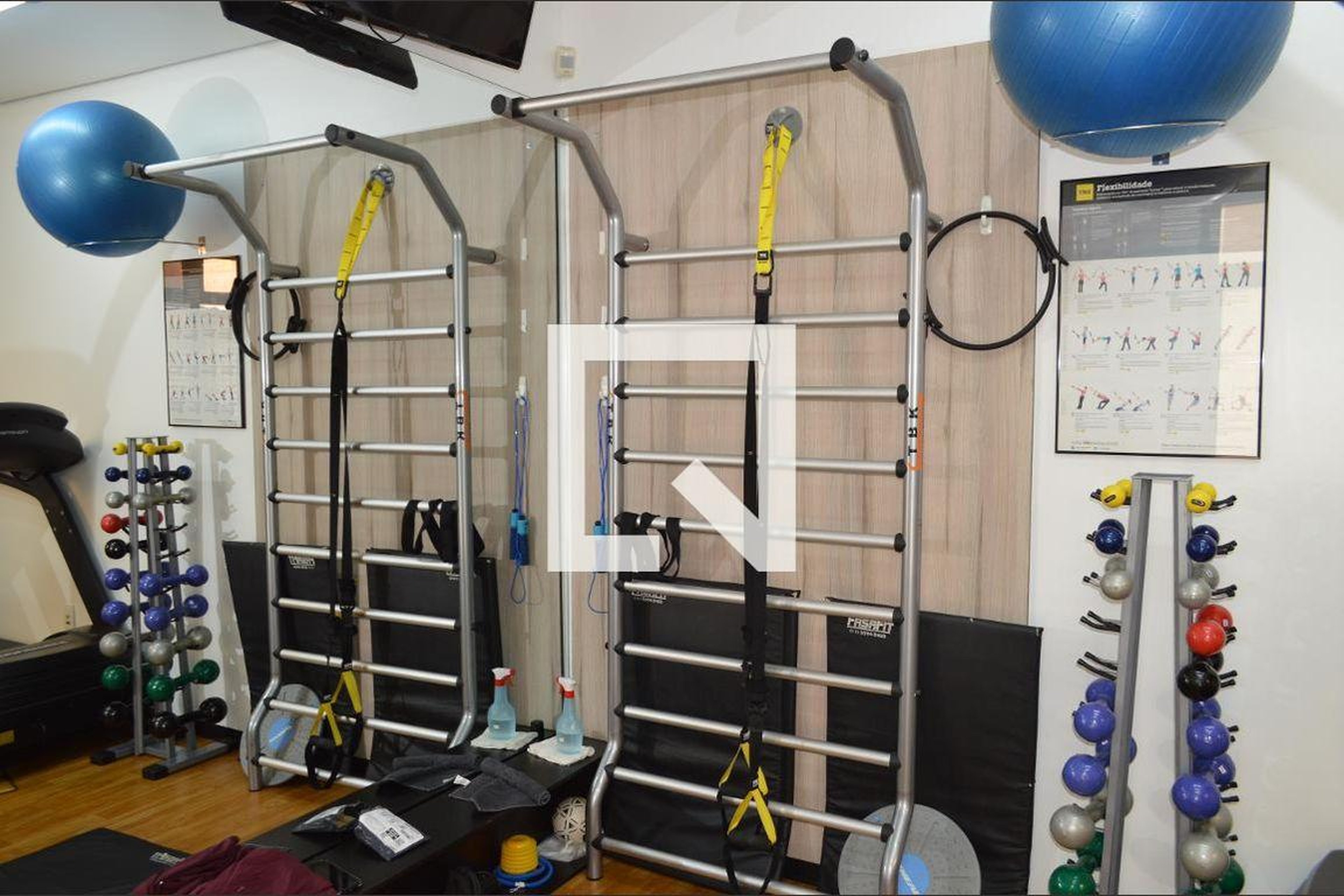 Academia - Piazza Di Spagna