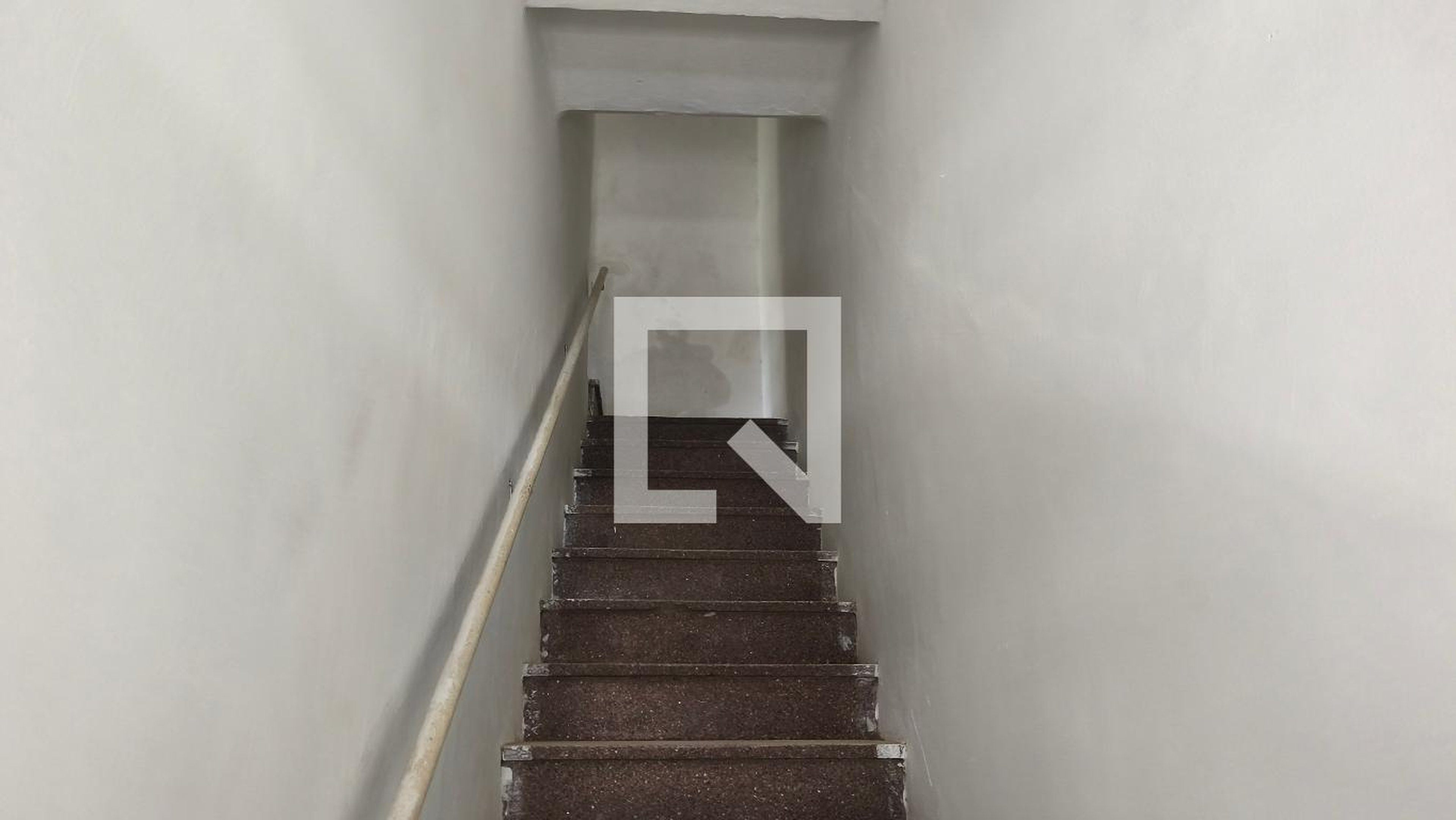 Entrada Condomínio em Rua do Manifesto, 1493