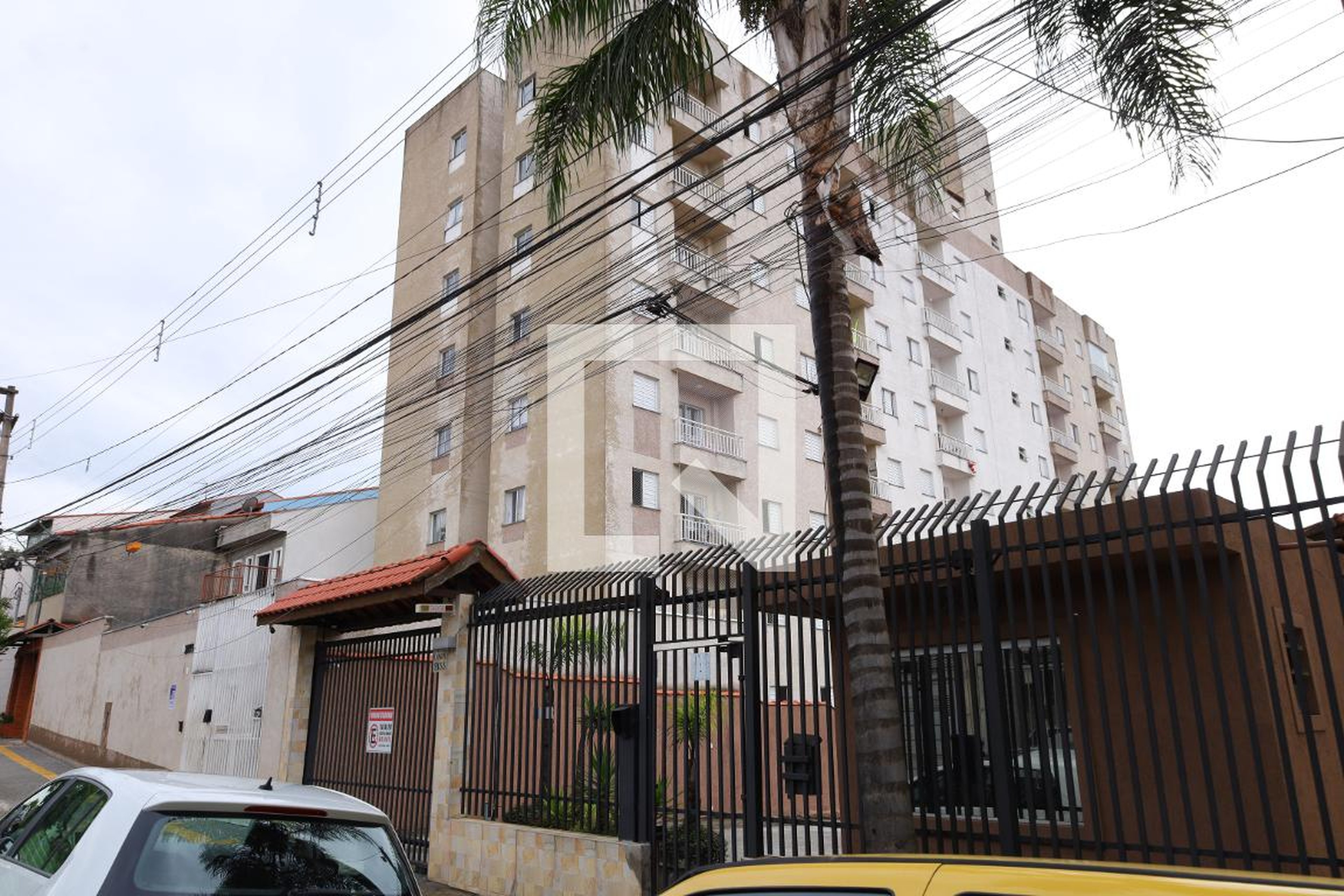 Fachada do condomínio Edifício Residencial Jardim do Sobral